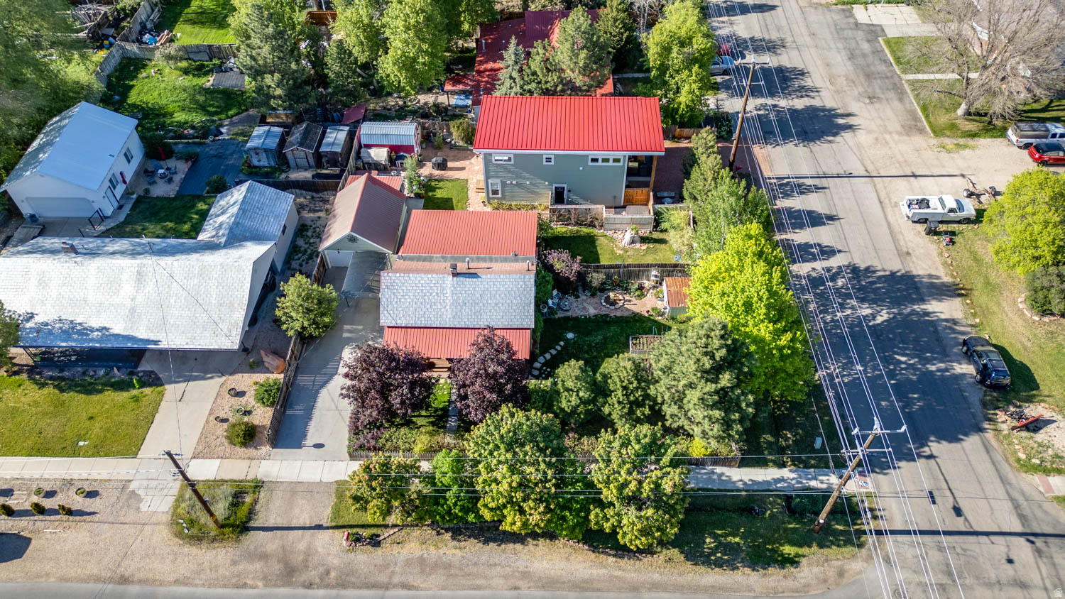 main property photo 79
