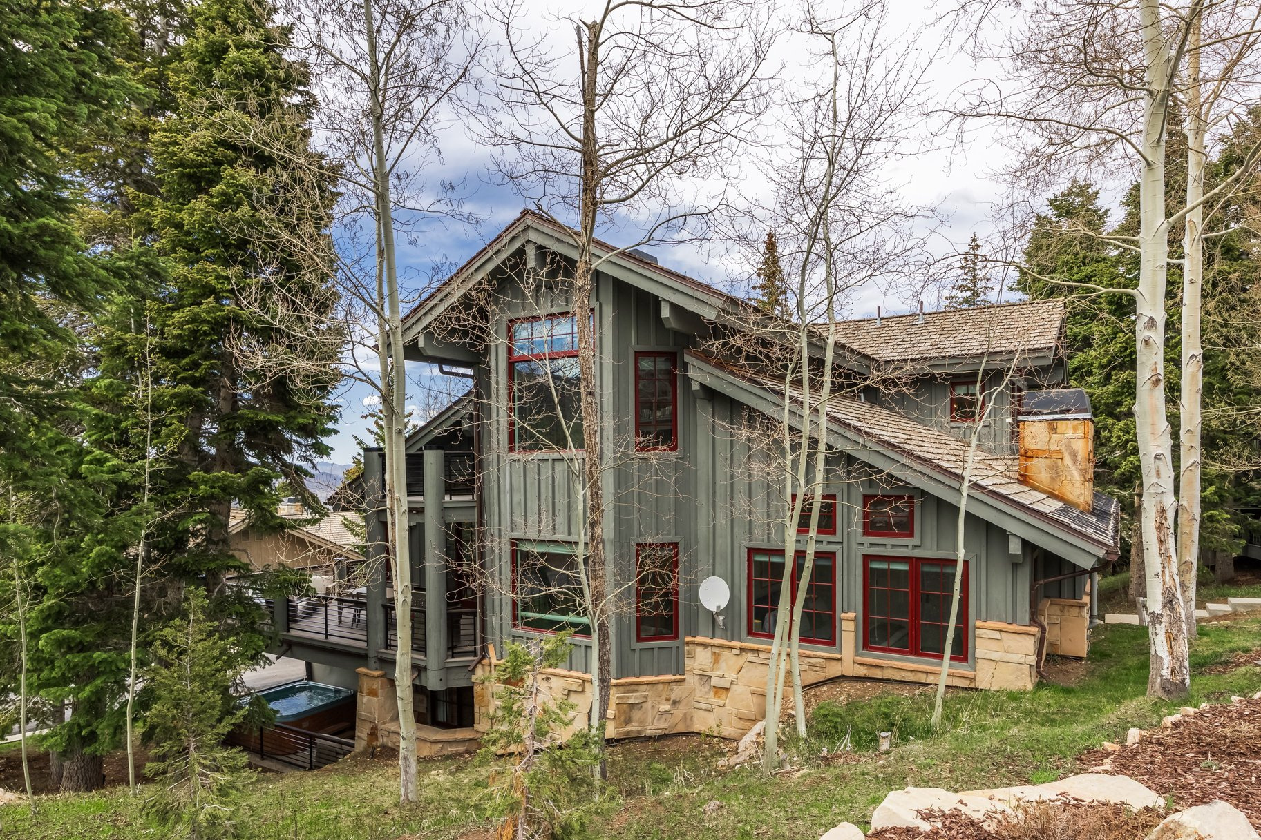 main property photo 74