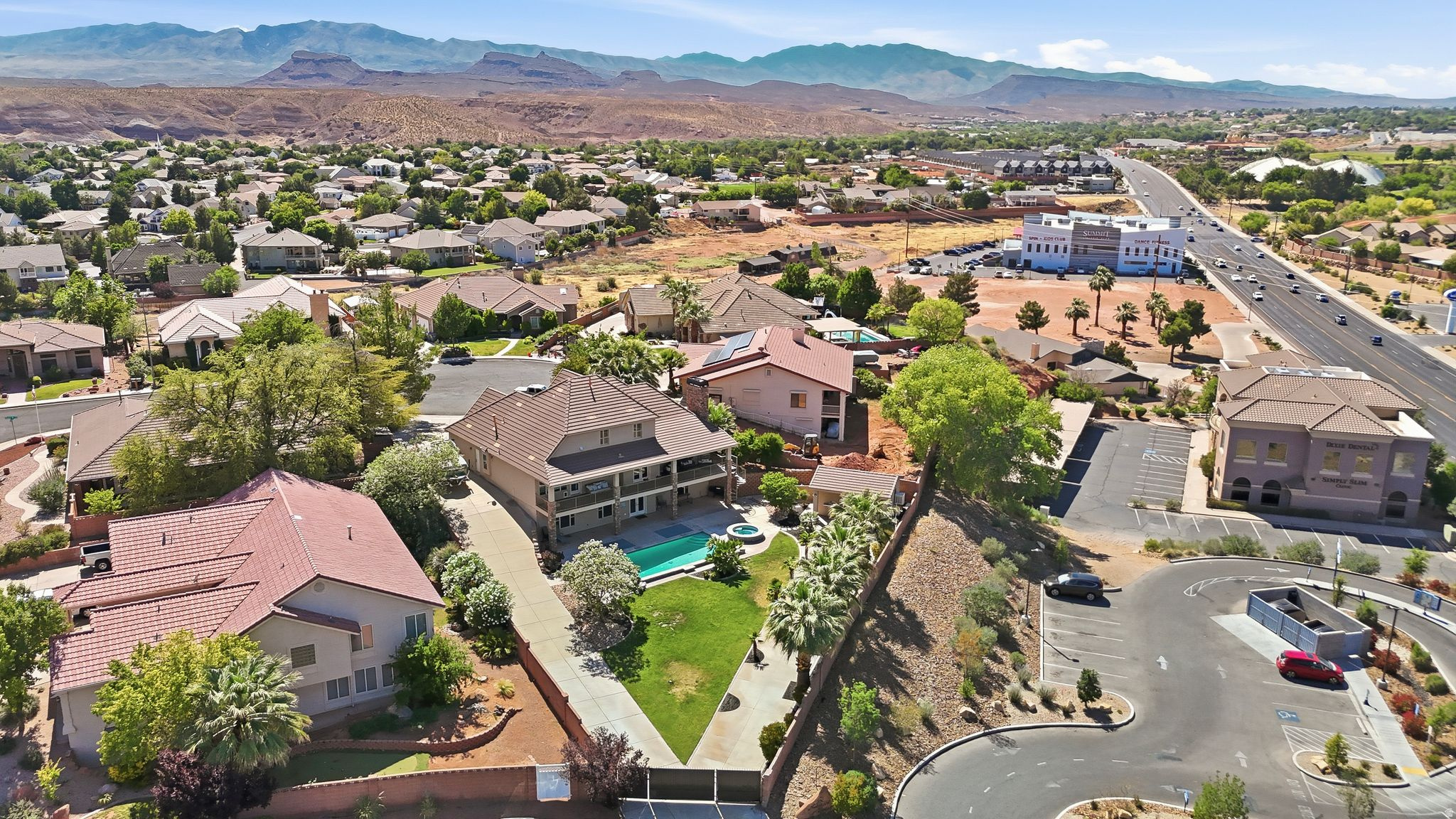 main property photo 49