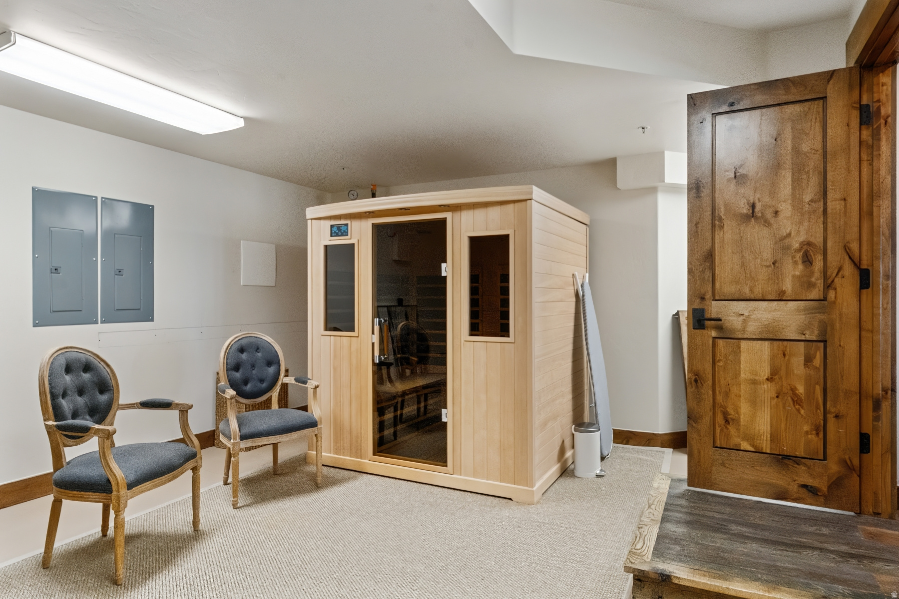 main property photo 70