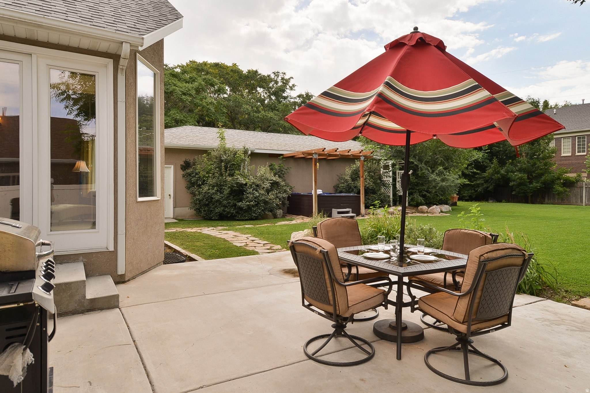 main property photo 46