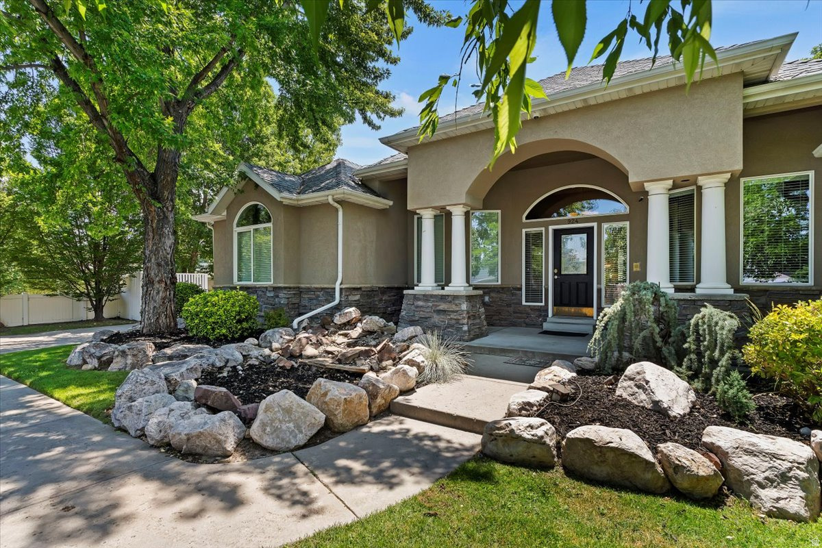 main property photo 54