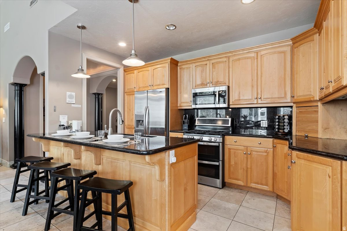 main property photo 8