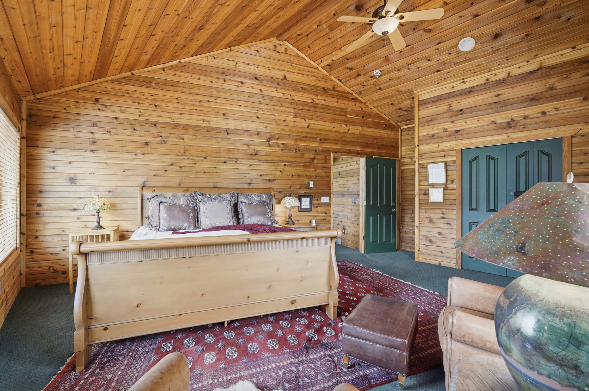 main property photo 28