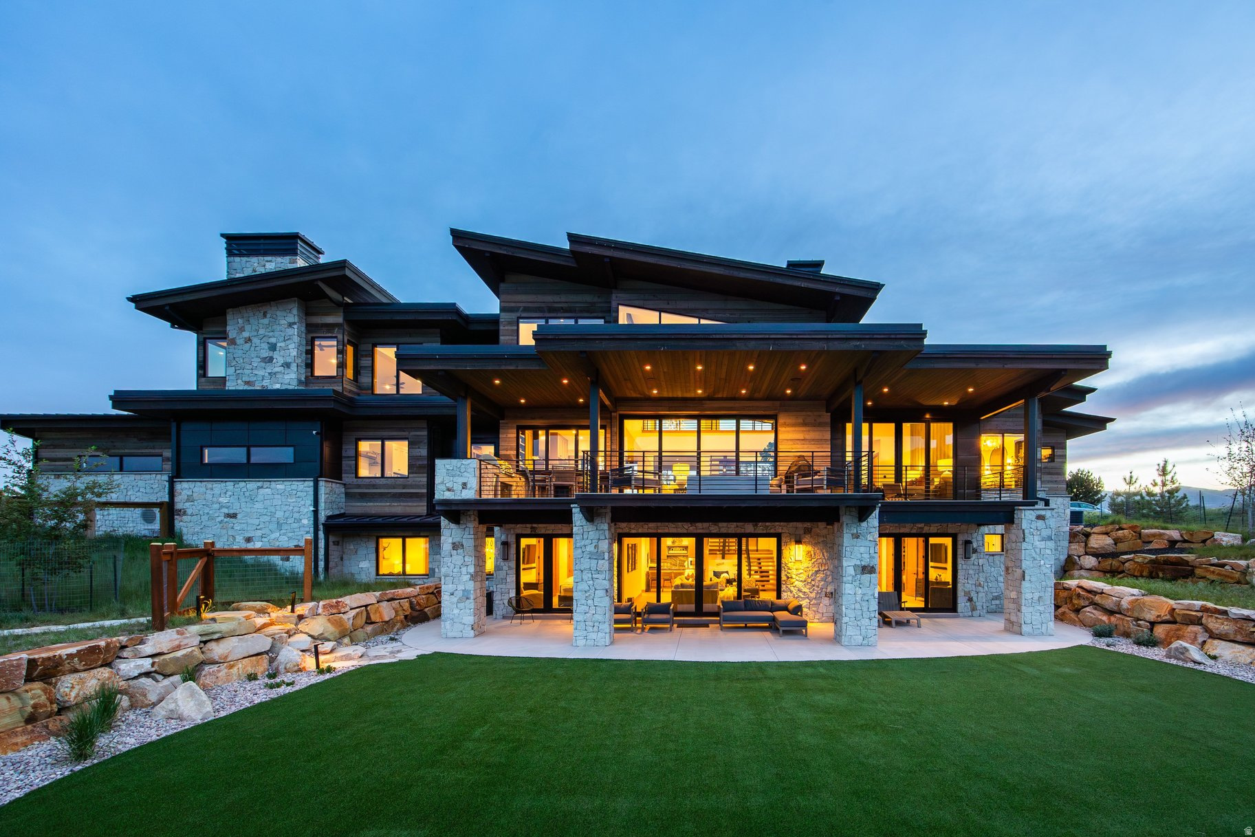 main property photo 73