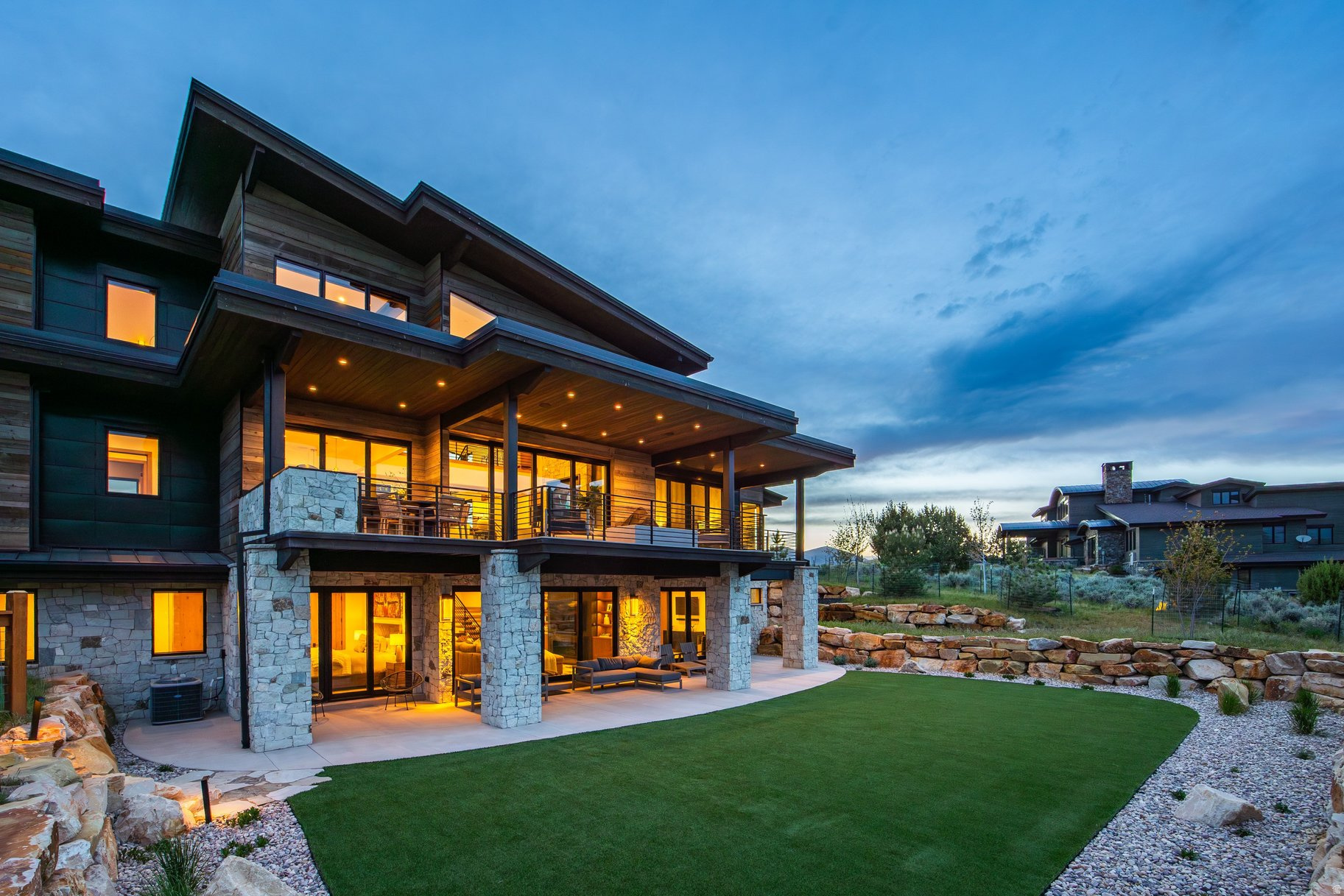 main property photo 74