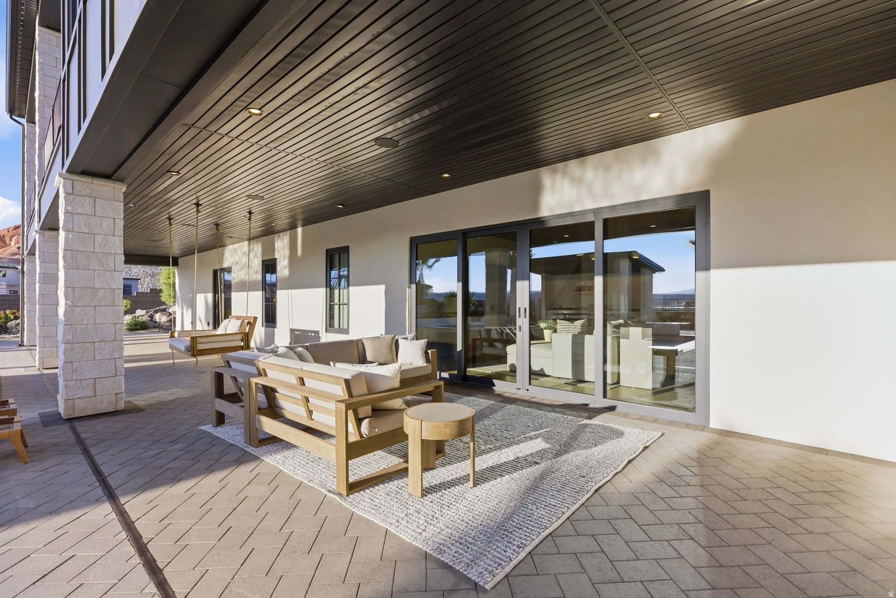 main property photo 79