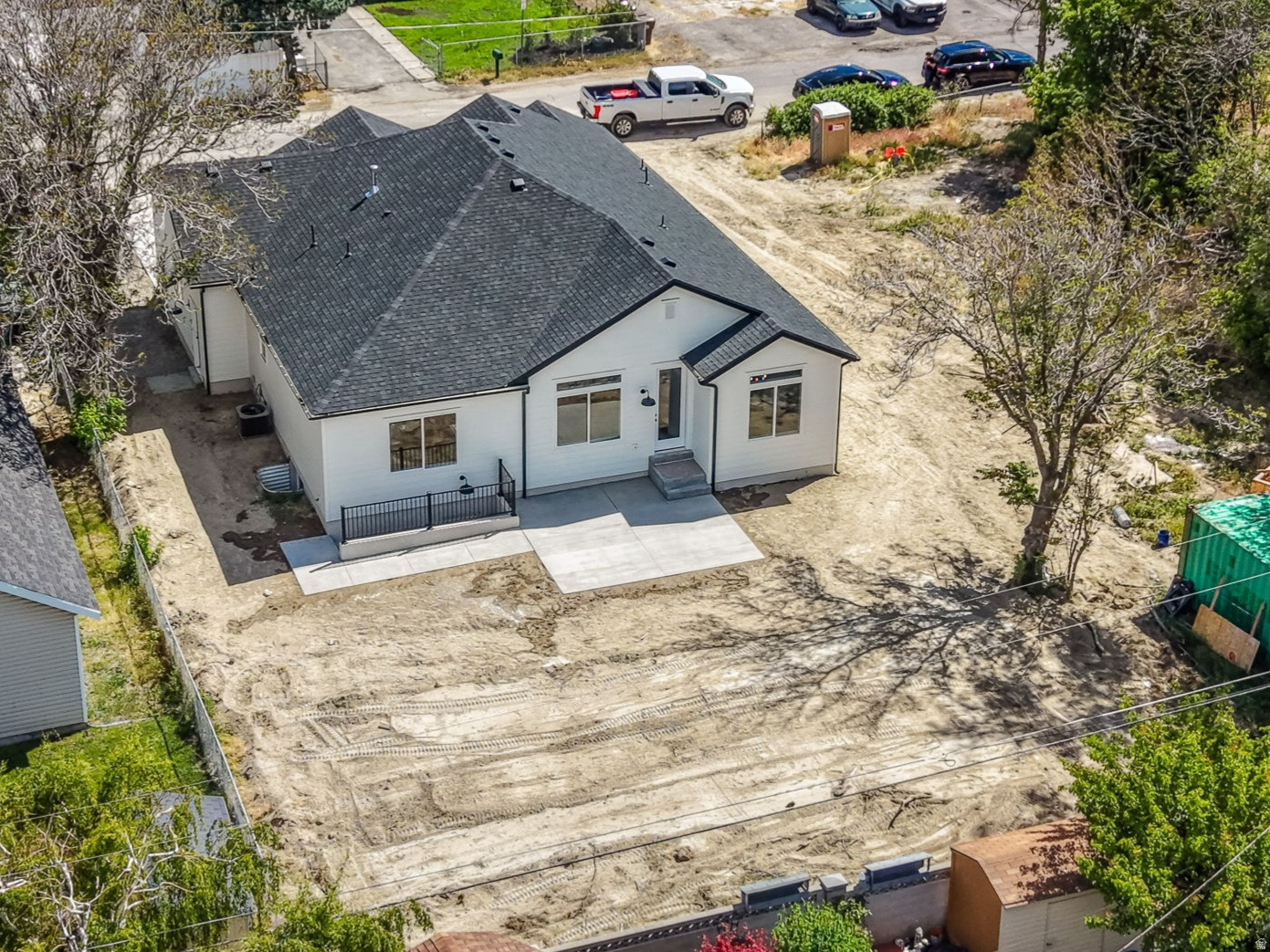 main property photo 46