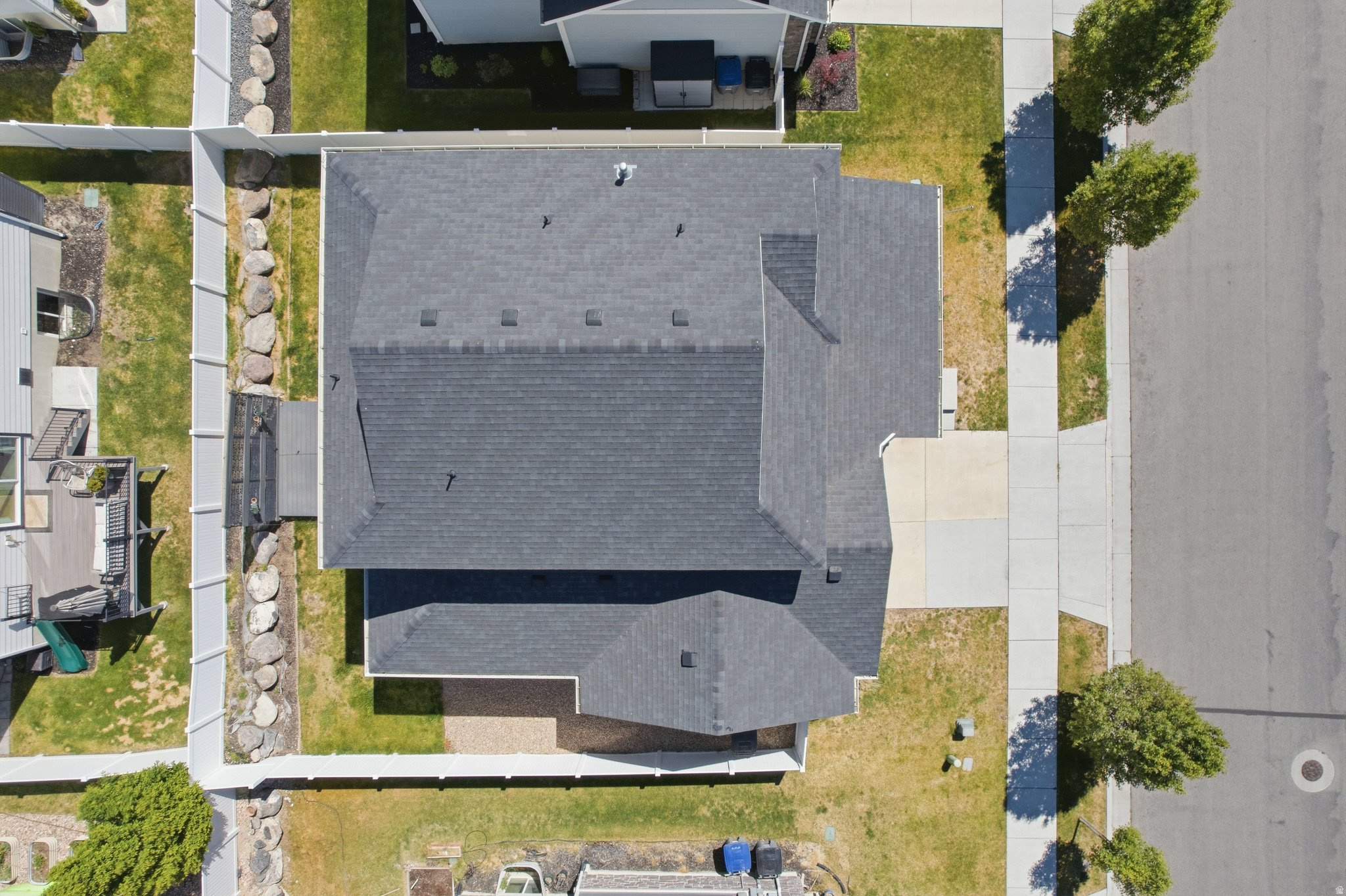 main property photo 64