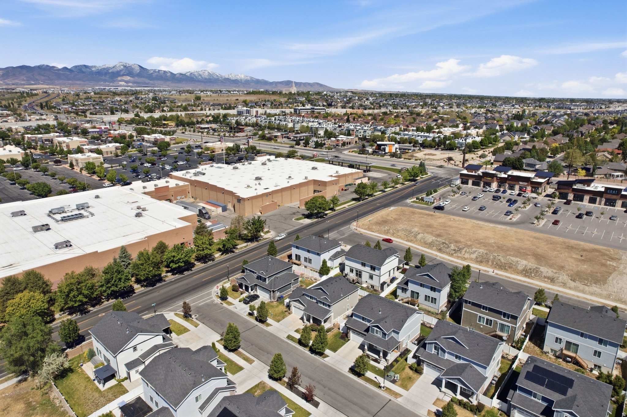 main property photo 71