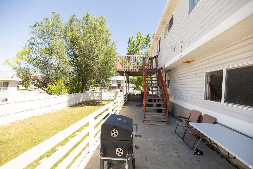 main property photo 20
