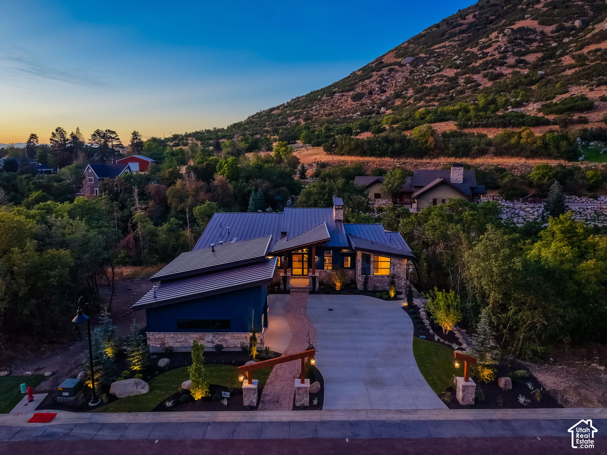 main property photo 126