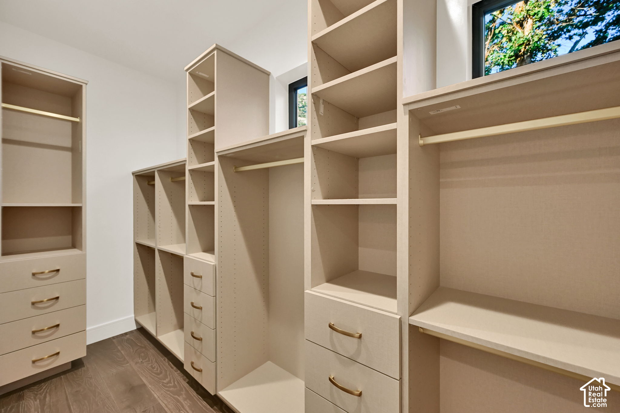 main property photo 70