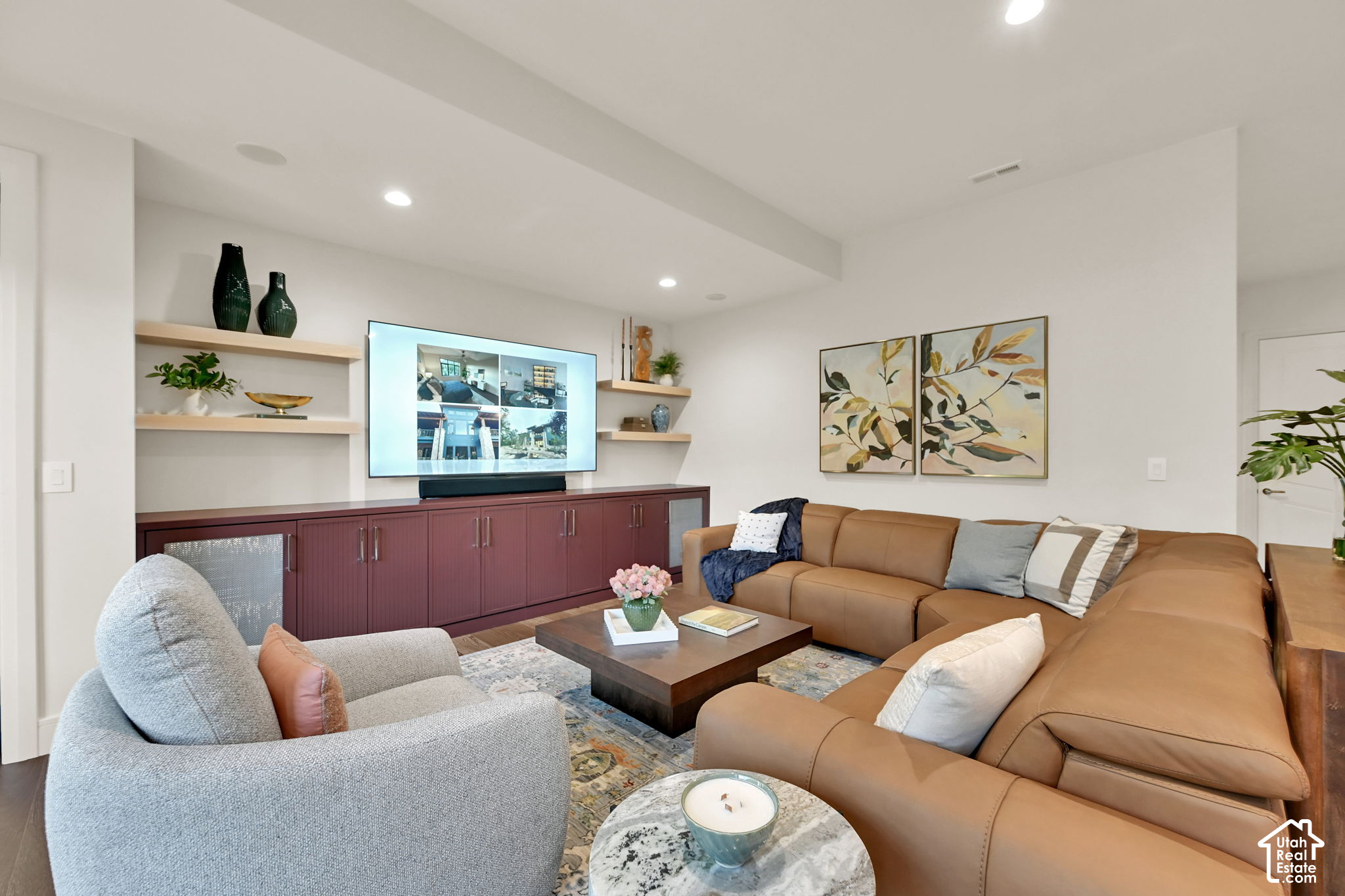 main property photo 75