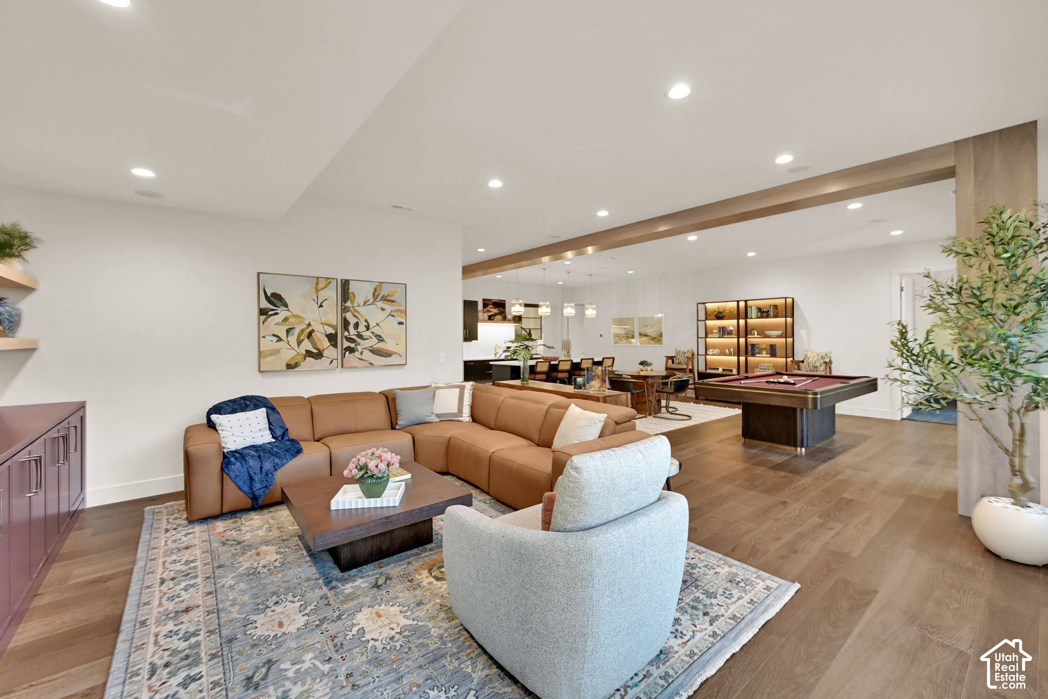 main property photo 76