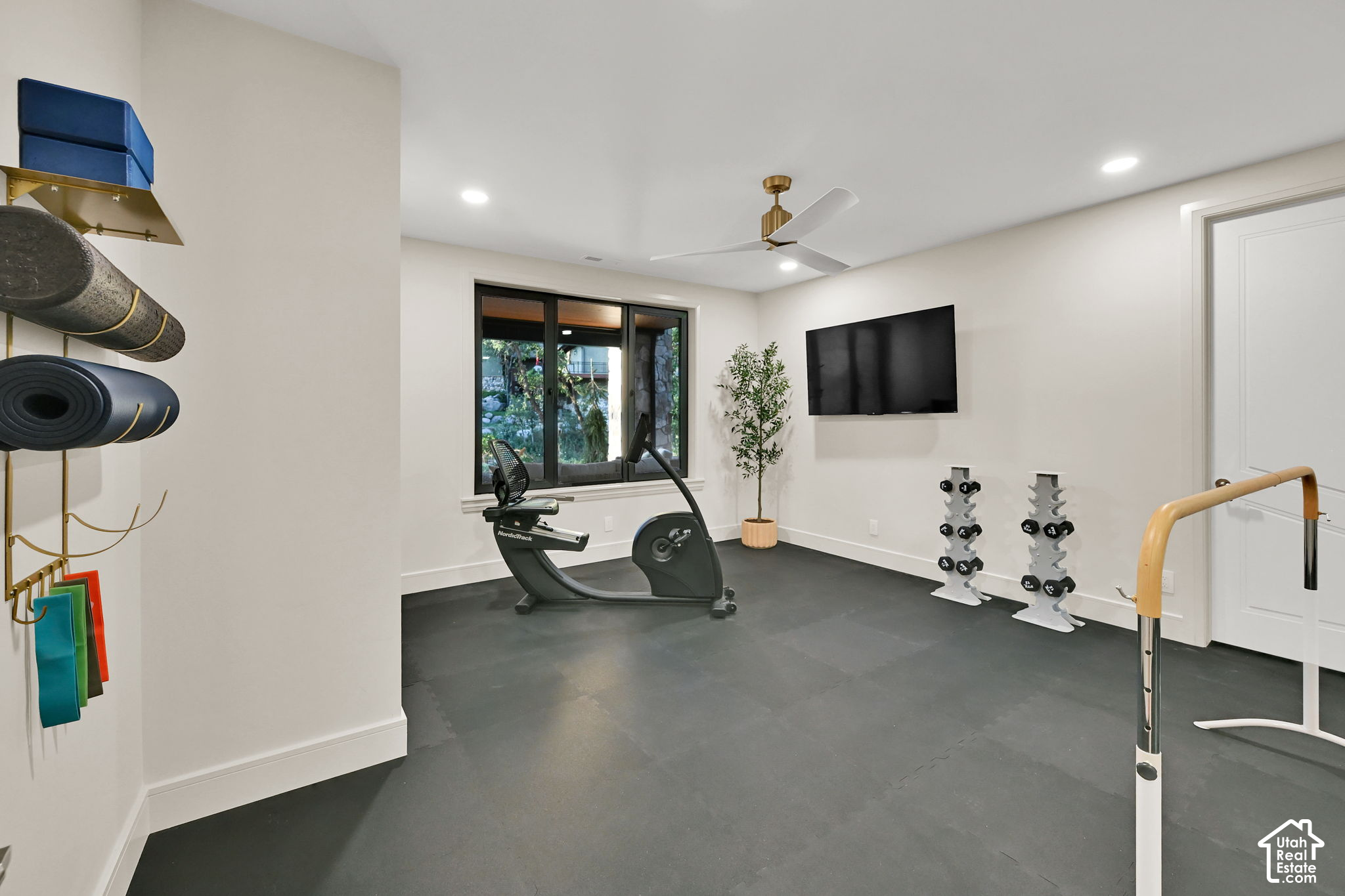main property photo 95