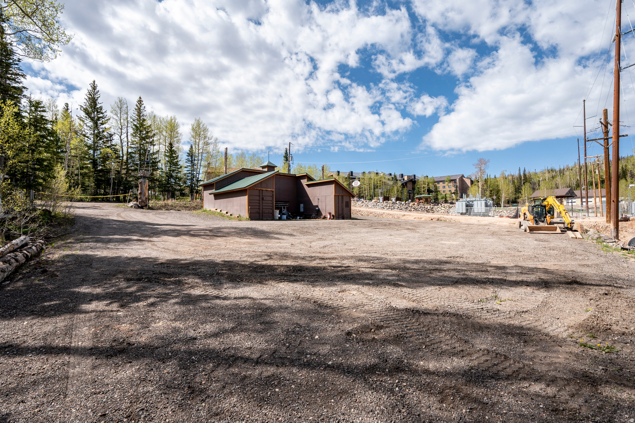 main property photo 2