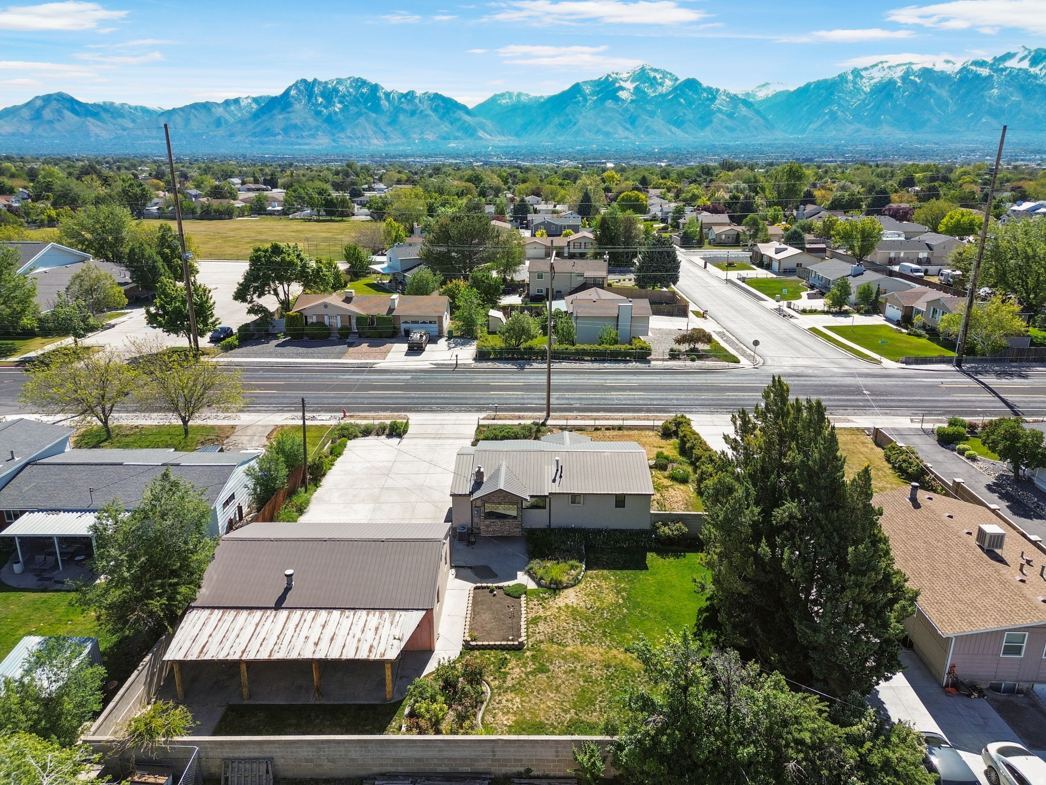 main property photo 46