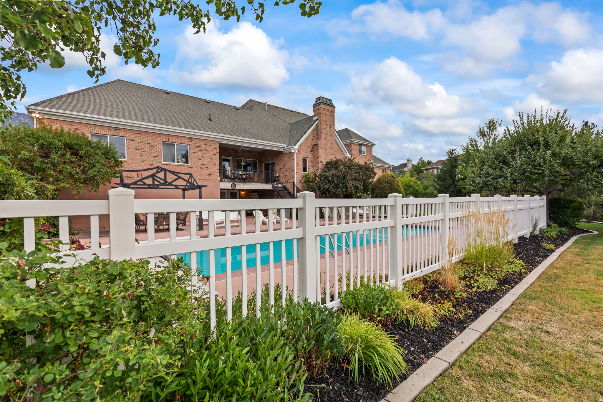 main property photo 115
