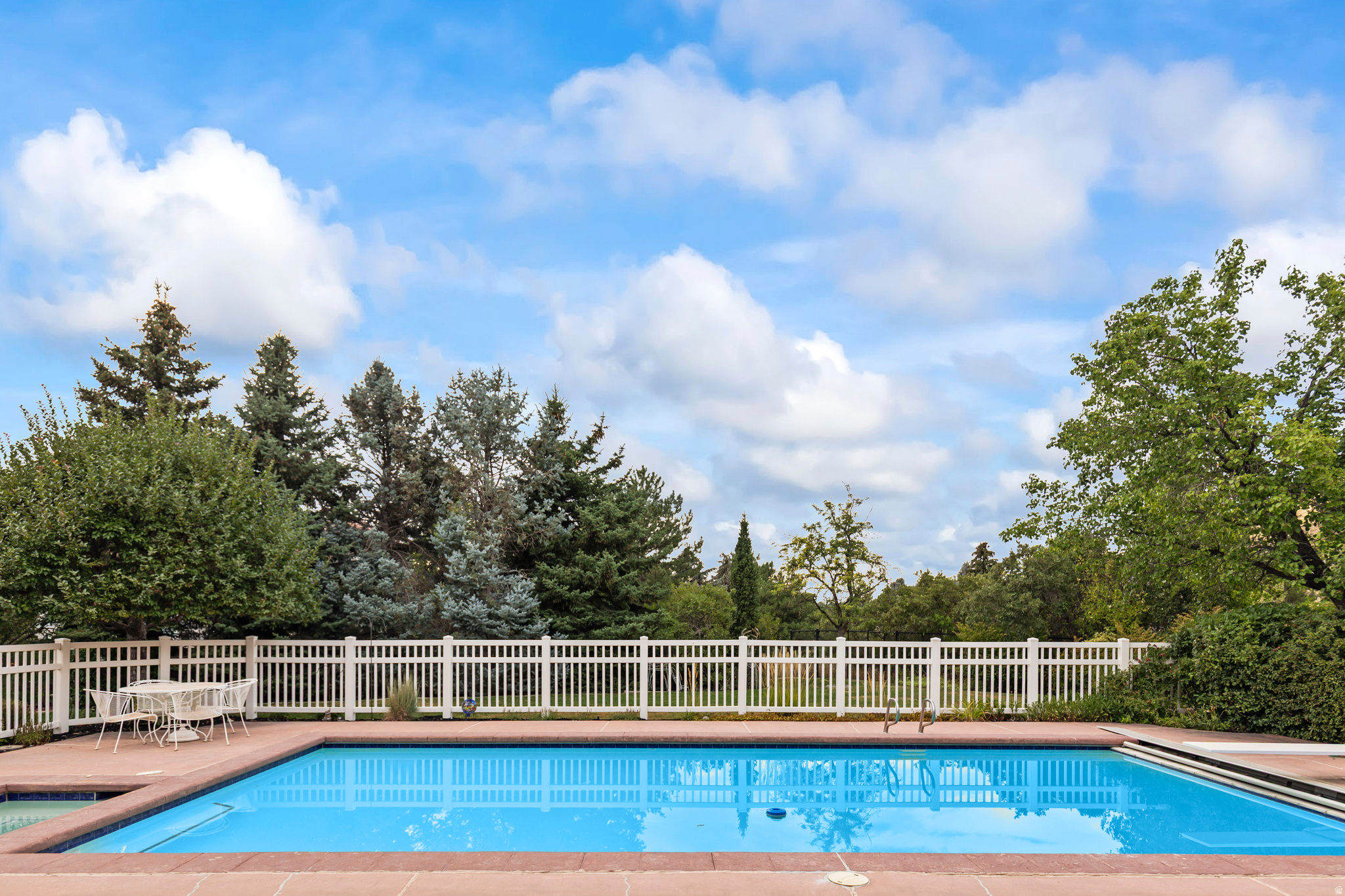 main property photo 137