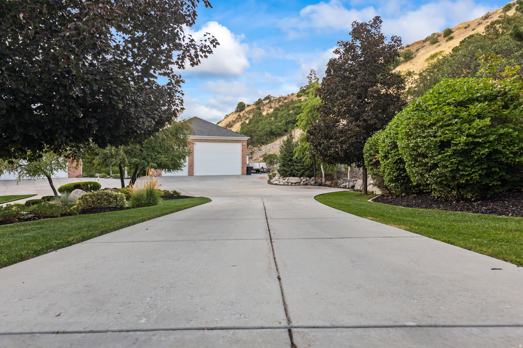 main property photo 168