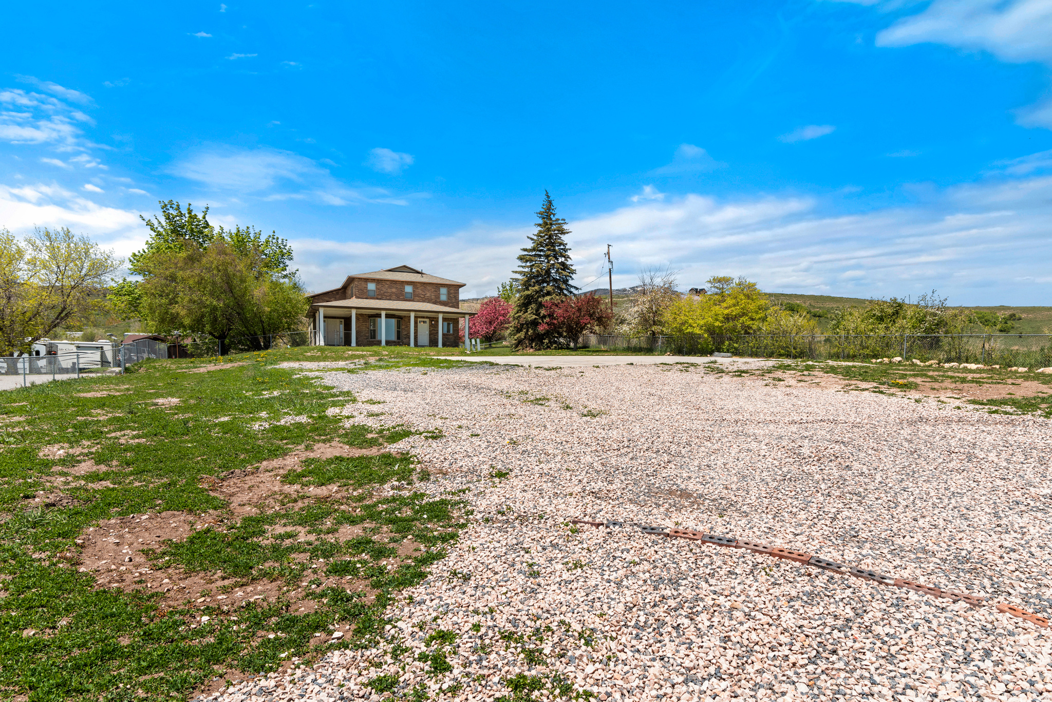 main property photo 42
