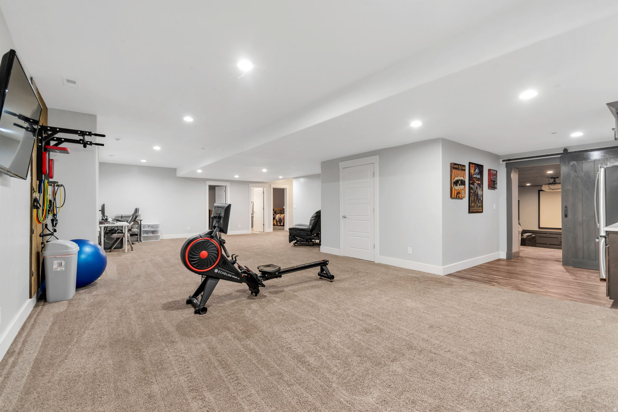main property photo 59