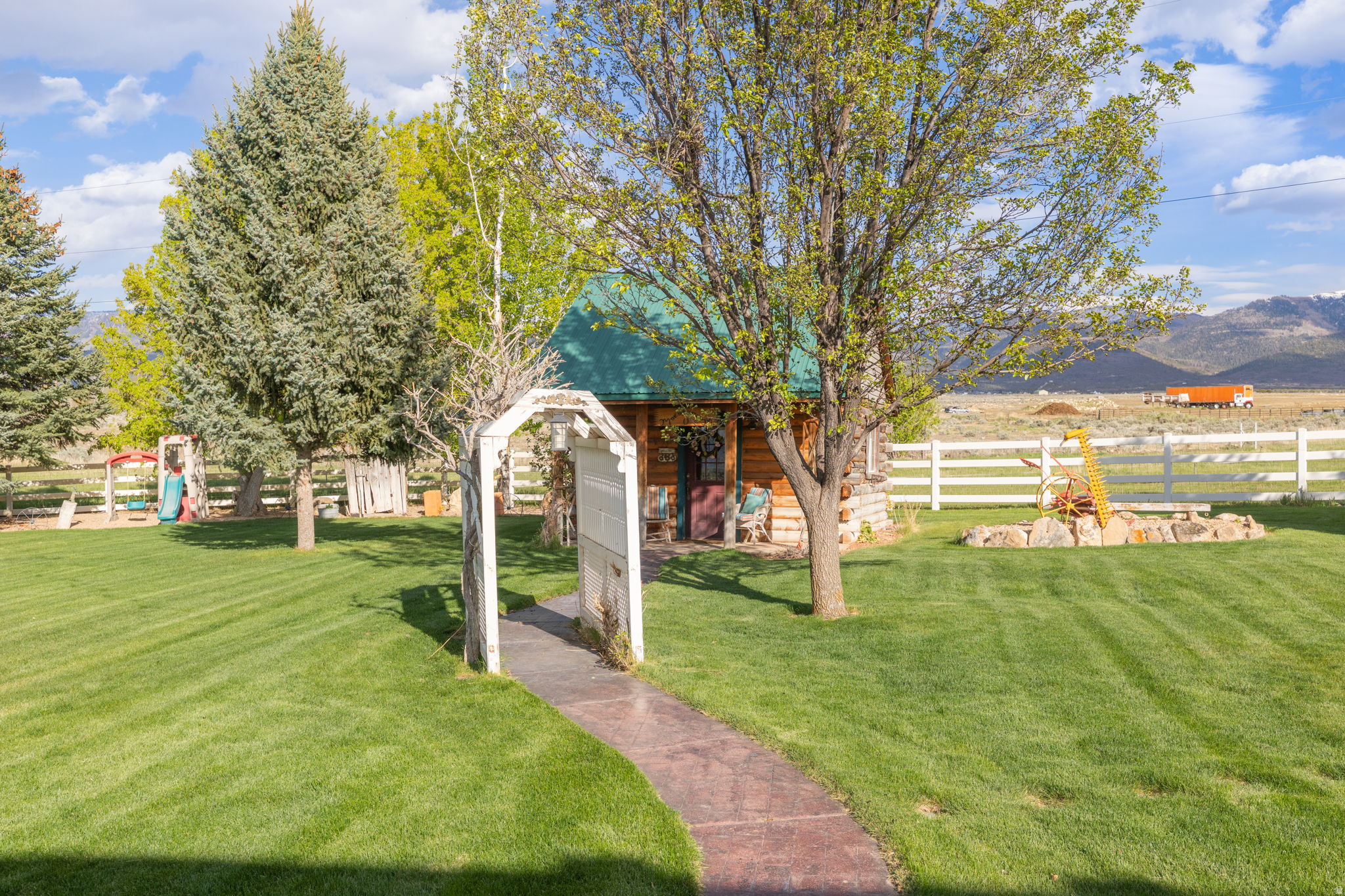 main property photo 48
