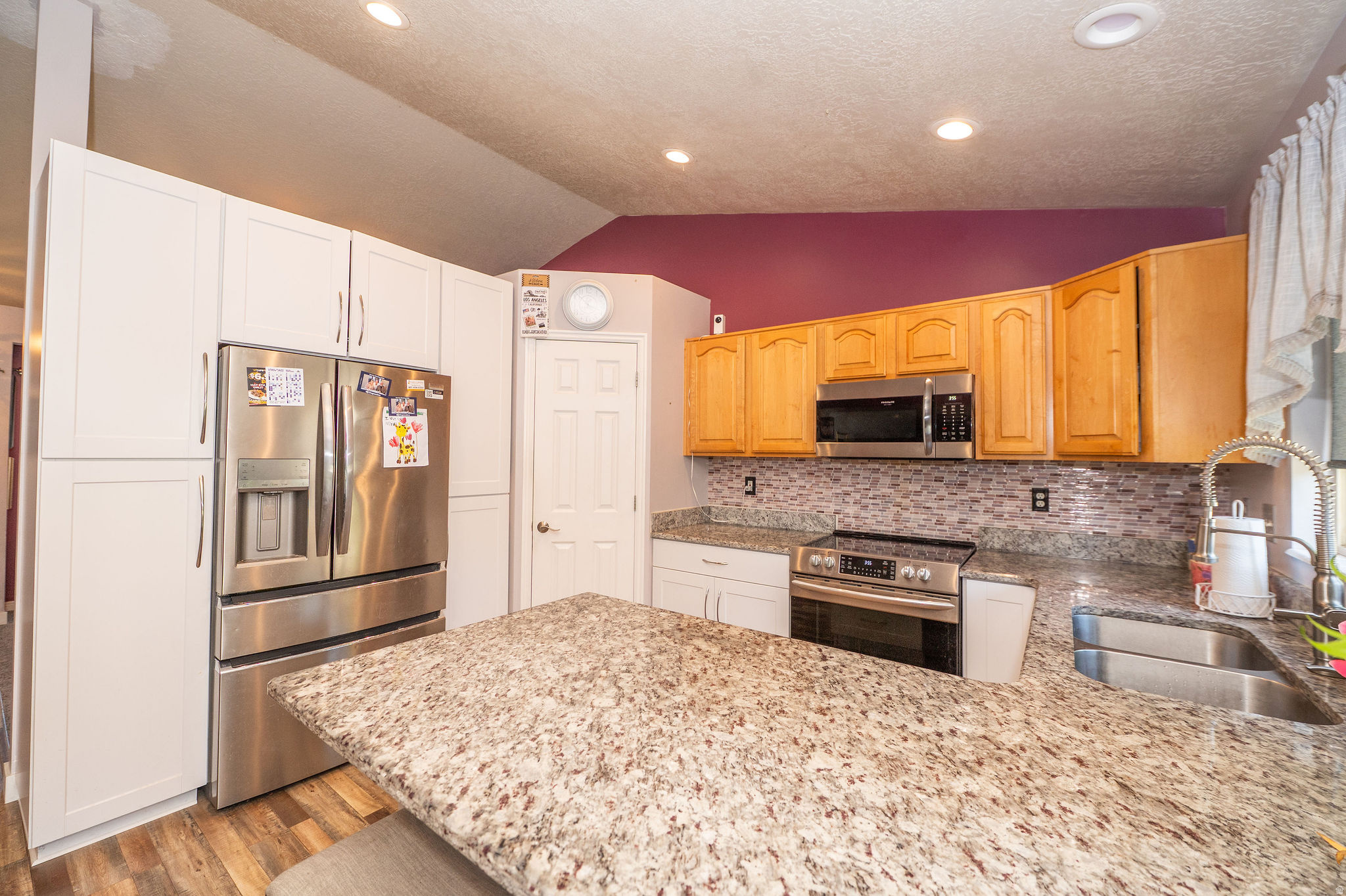 main property photo 18