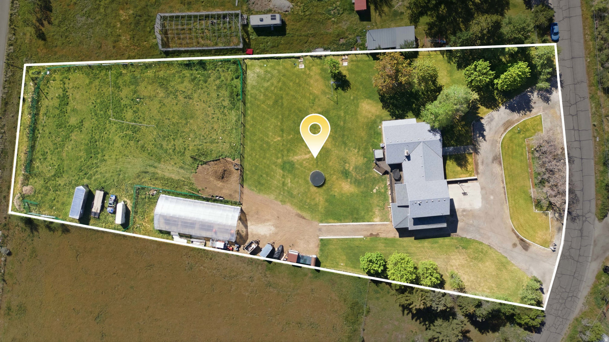 main property photo 74