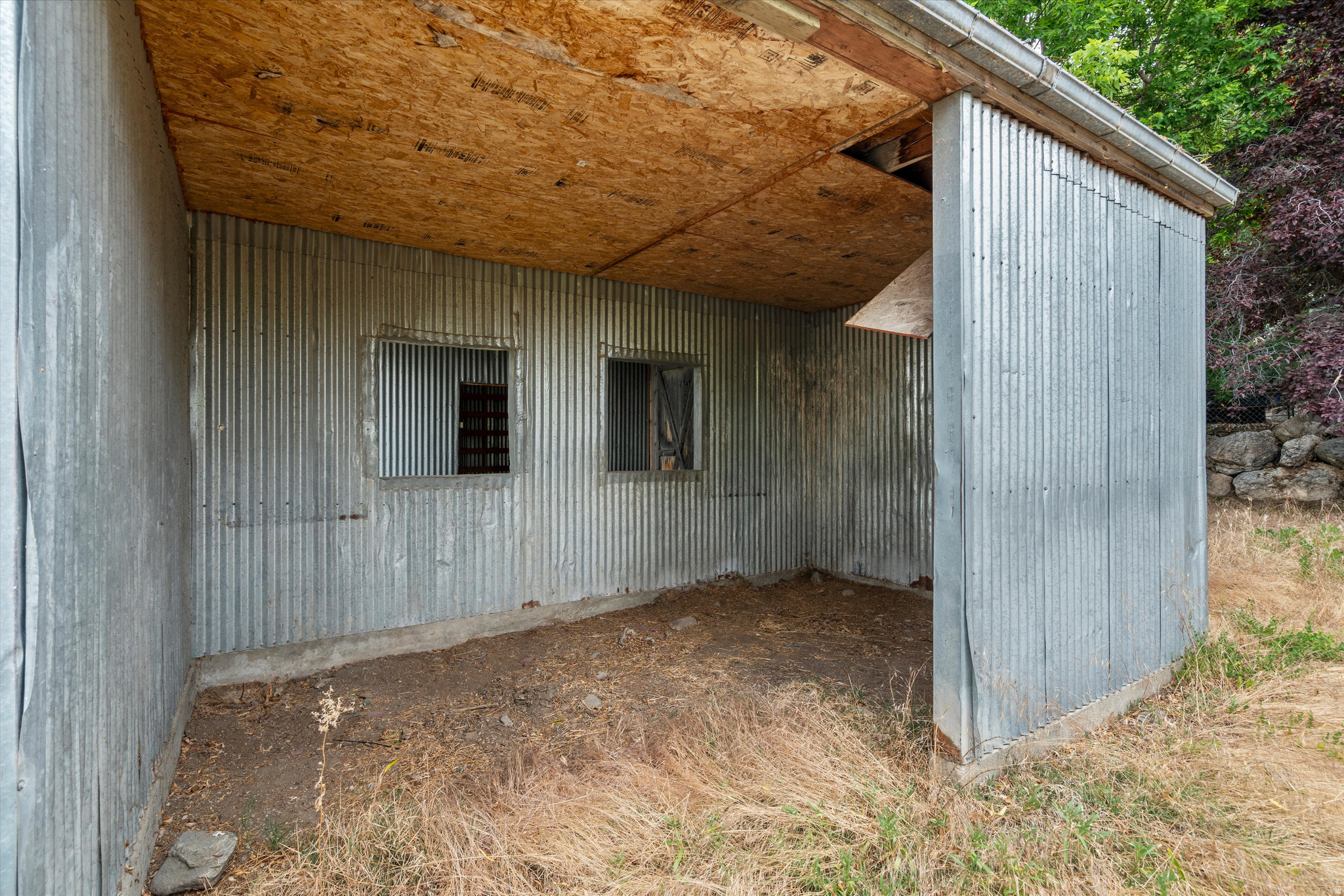 main property photo 41