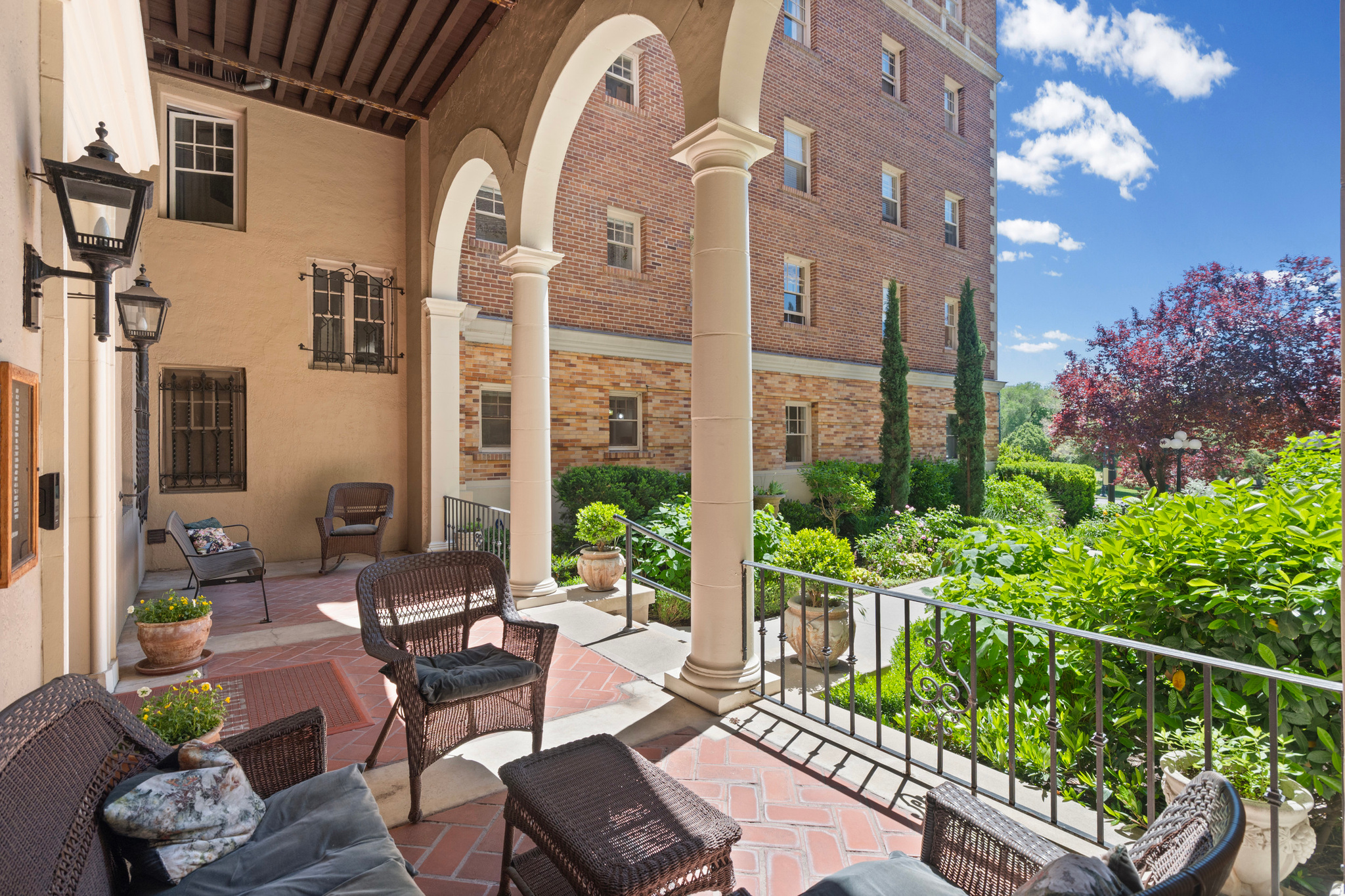 main property photo 41