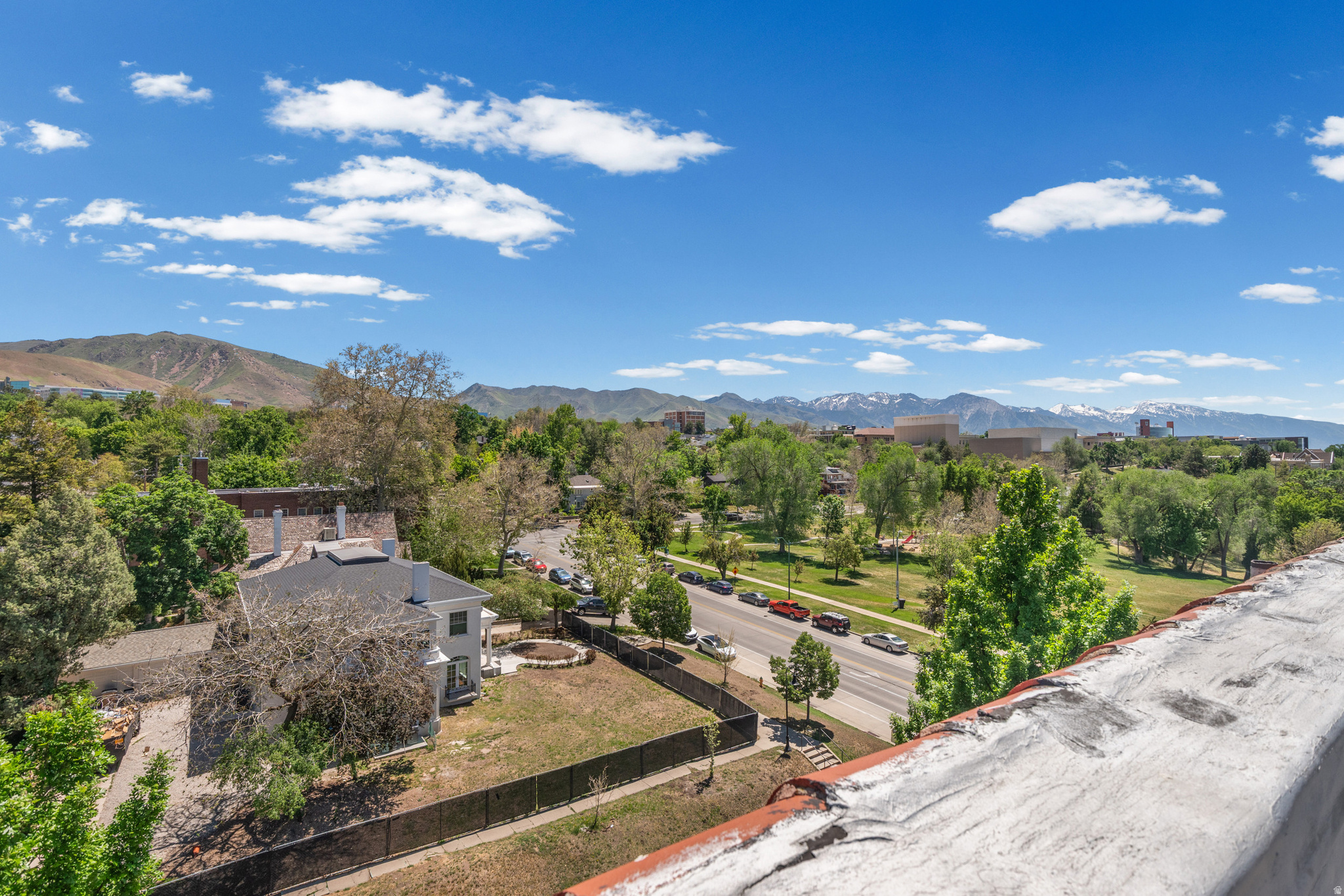 main property photo 50