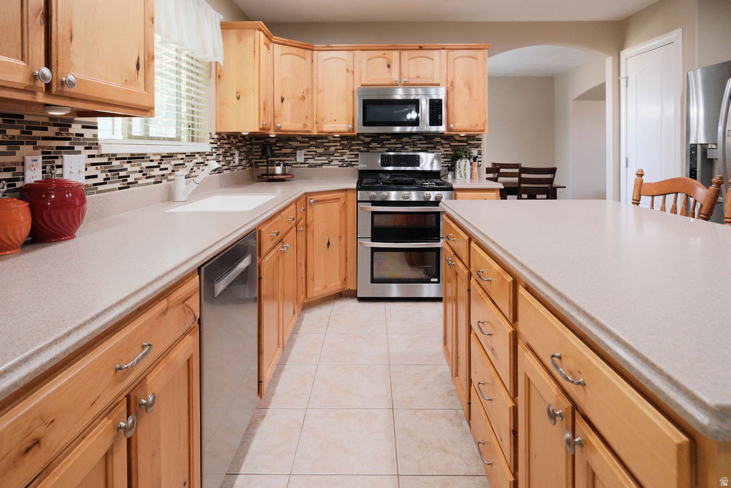 main property photo 17