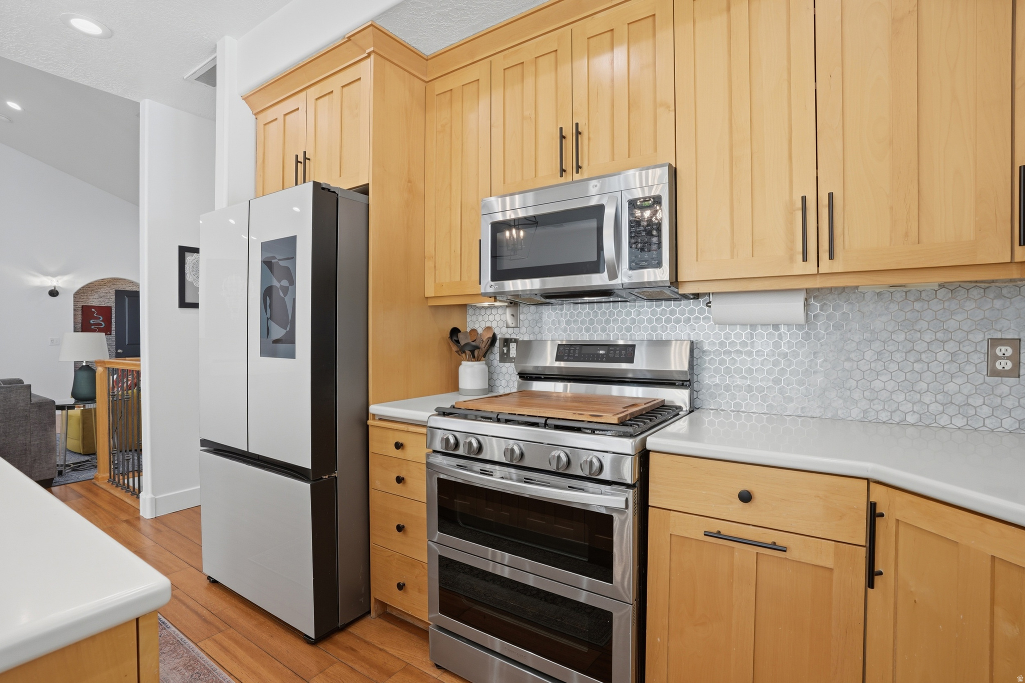 main property photo 13