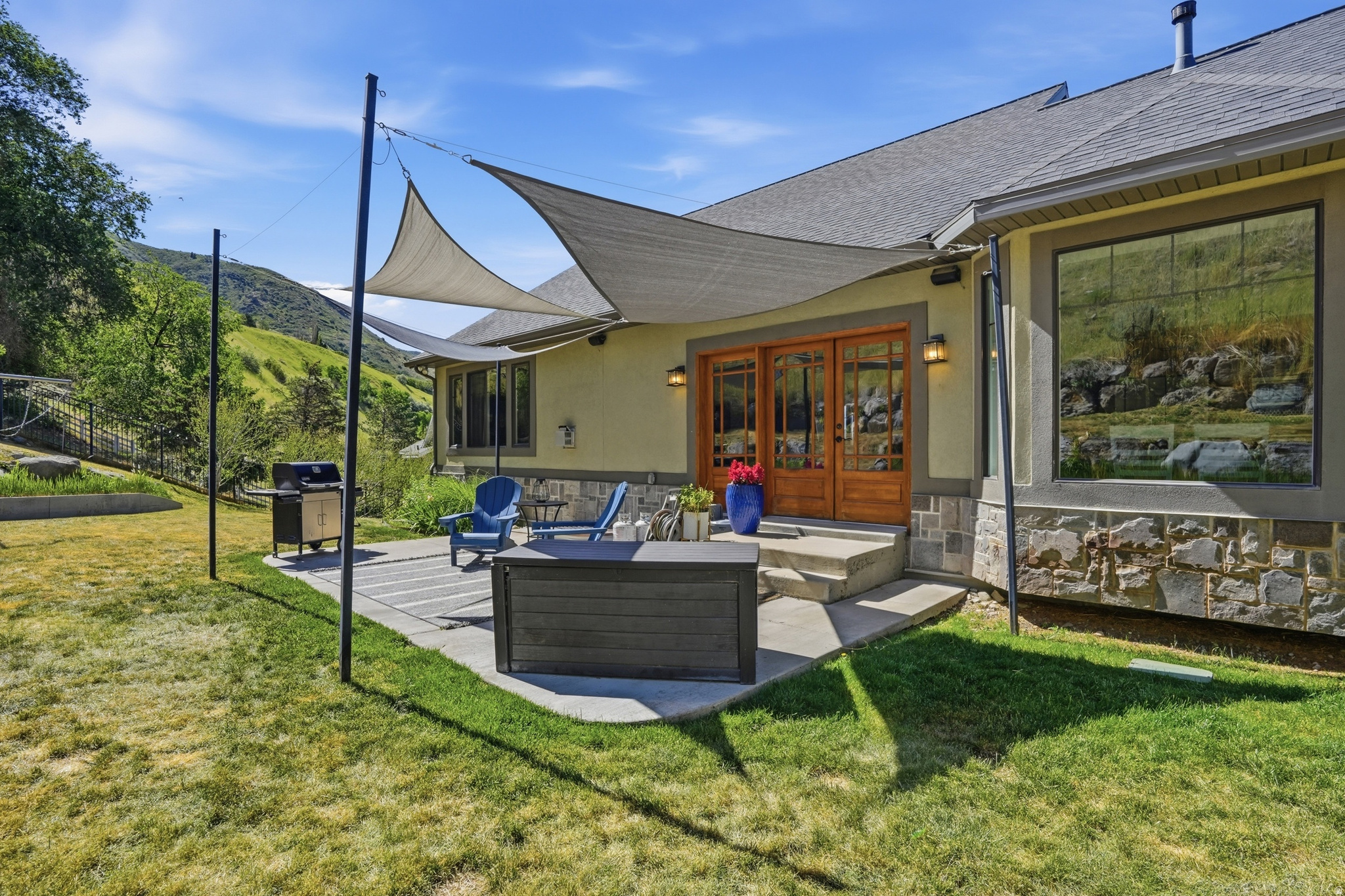 main property photo 62