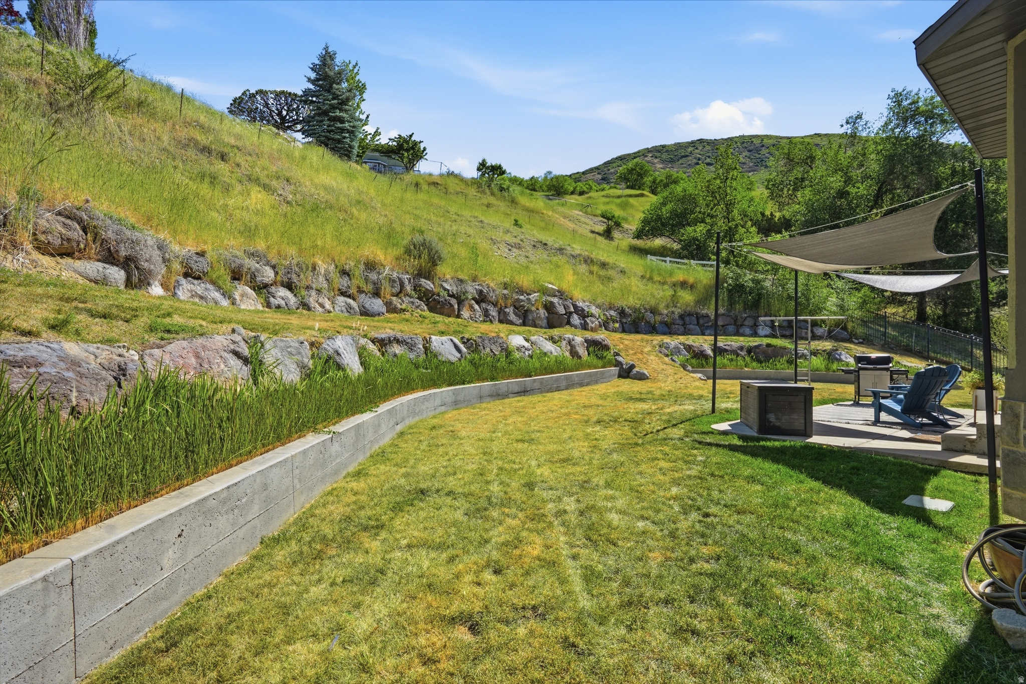 main property photo 64