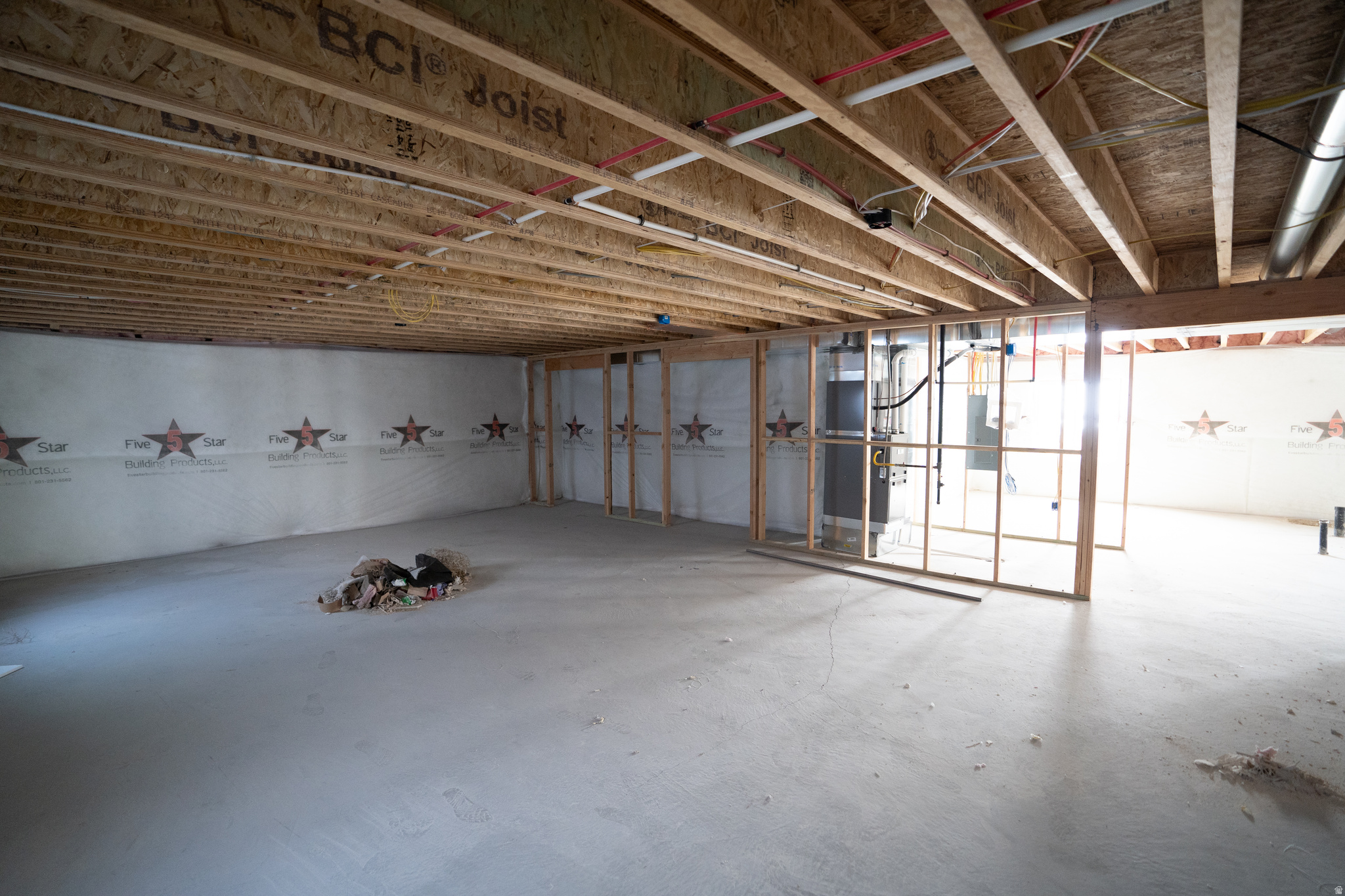 main property photo 13