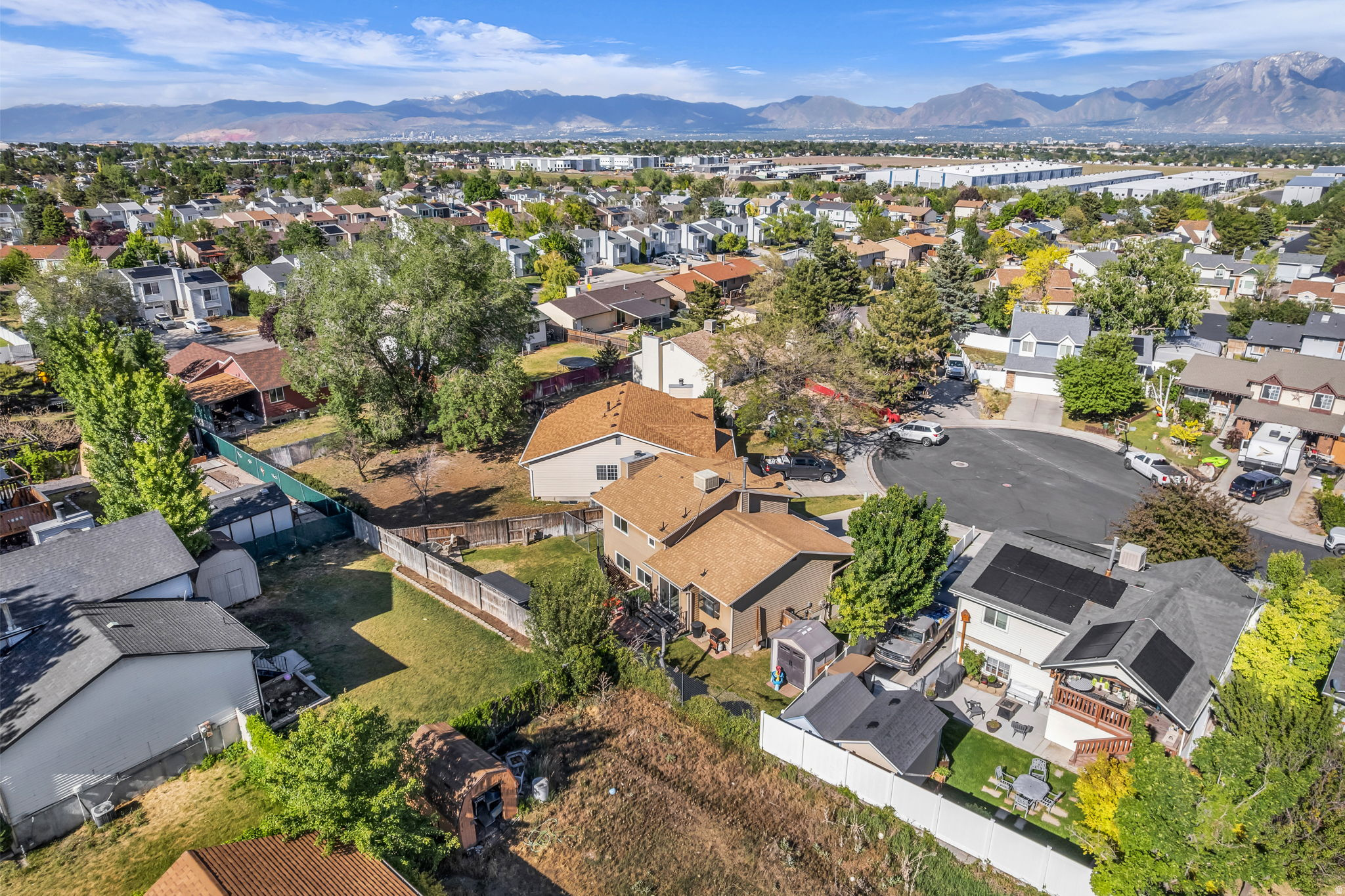 main property photo 33