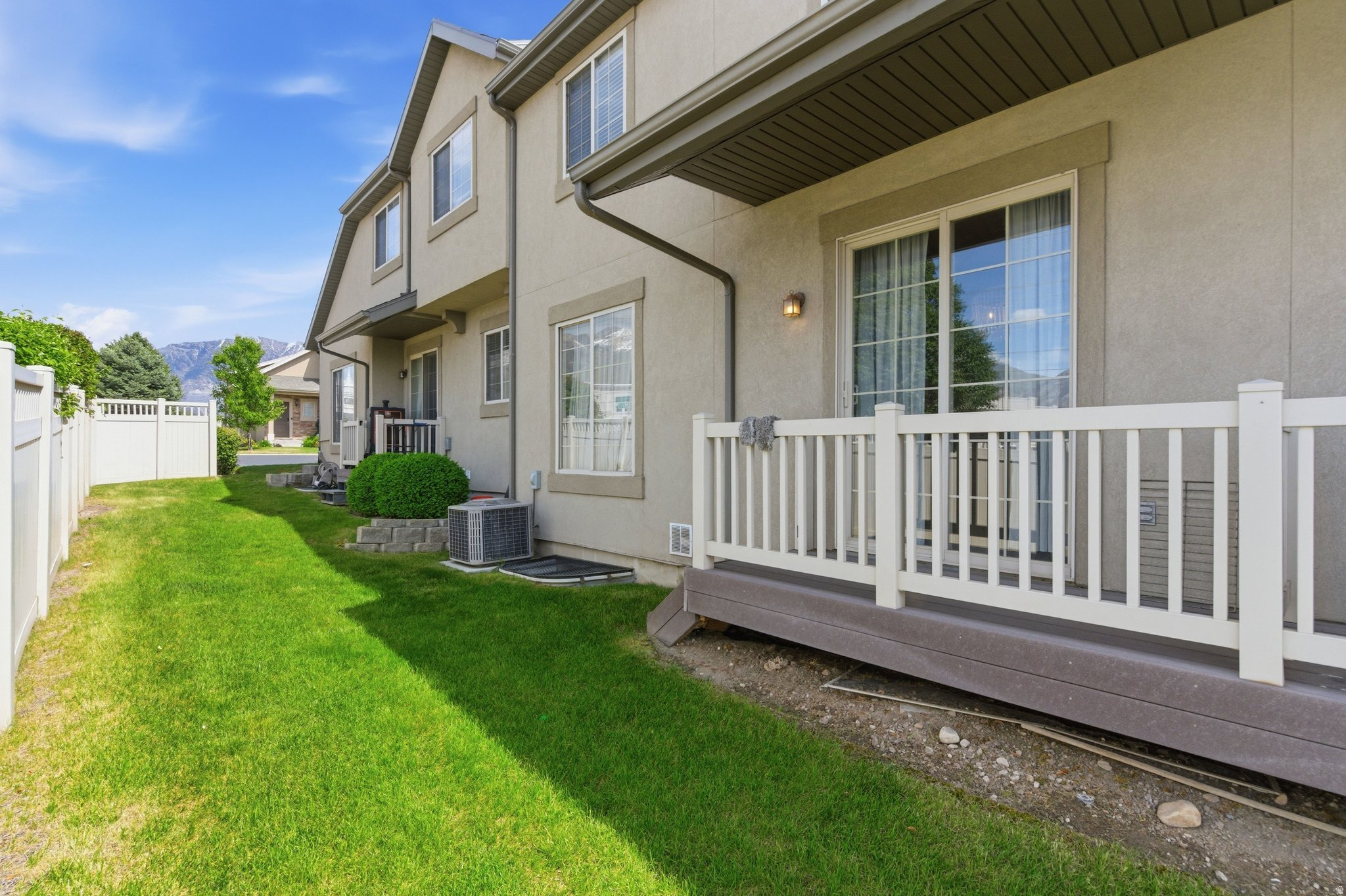 main property photo 50
