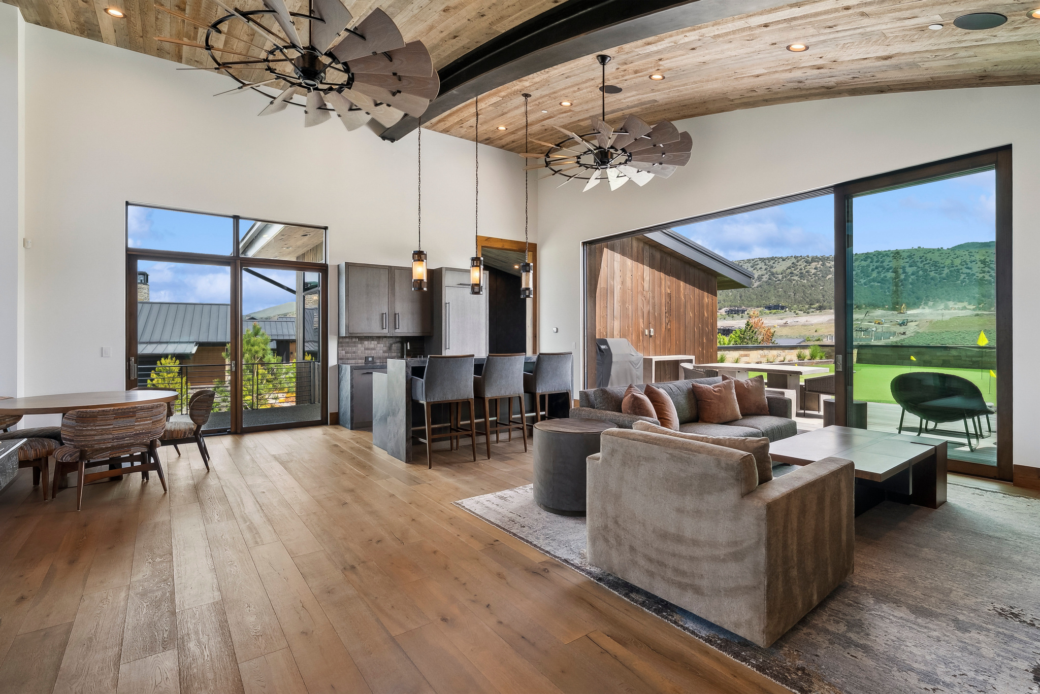 main property photo 111