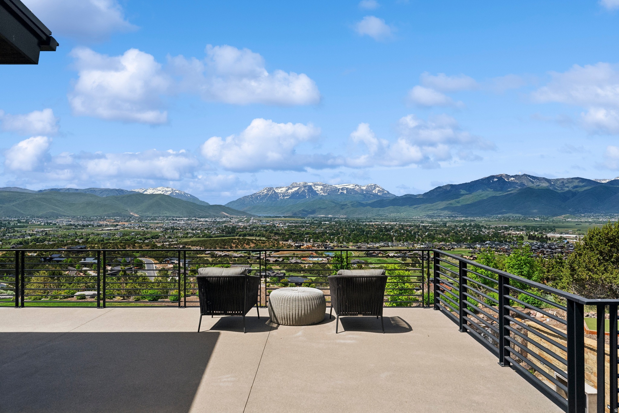 main property photo 125