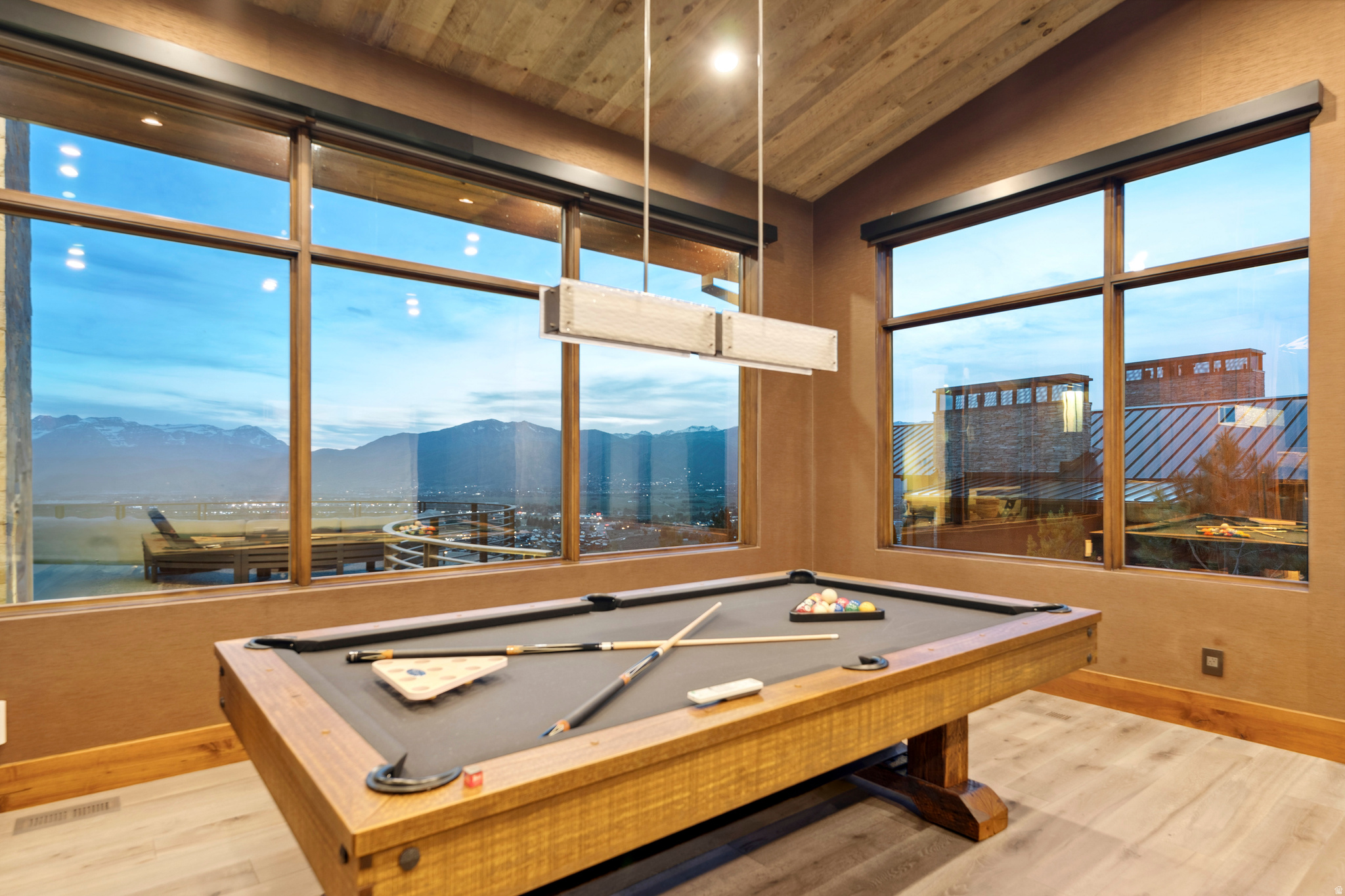 main property photo 172