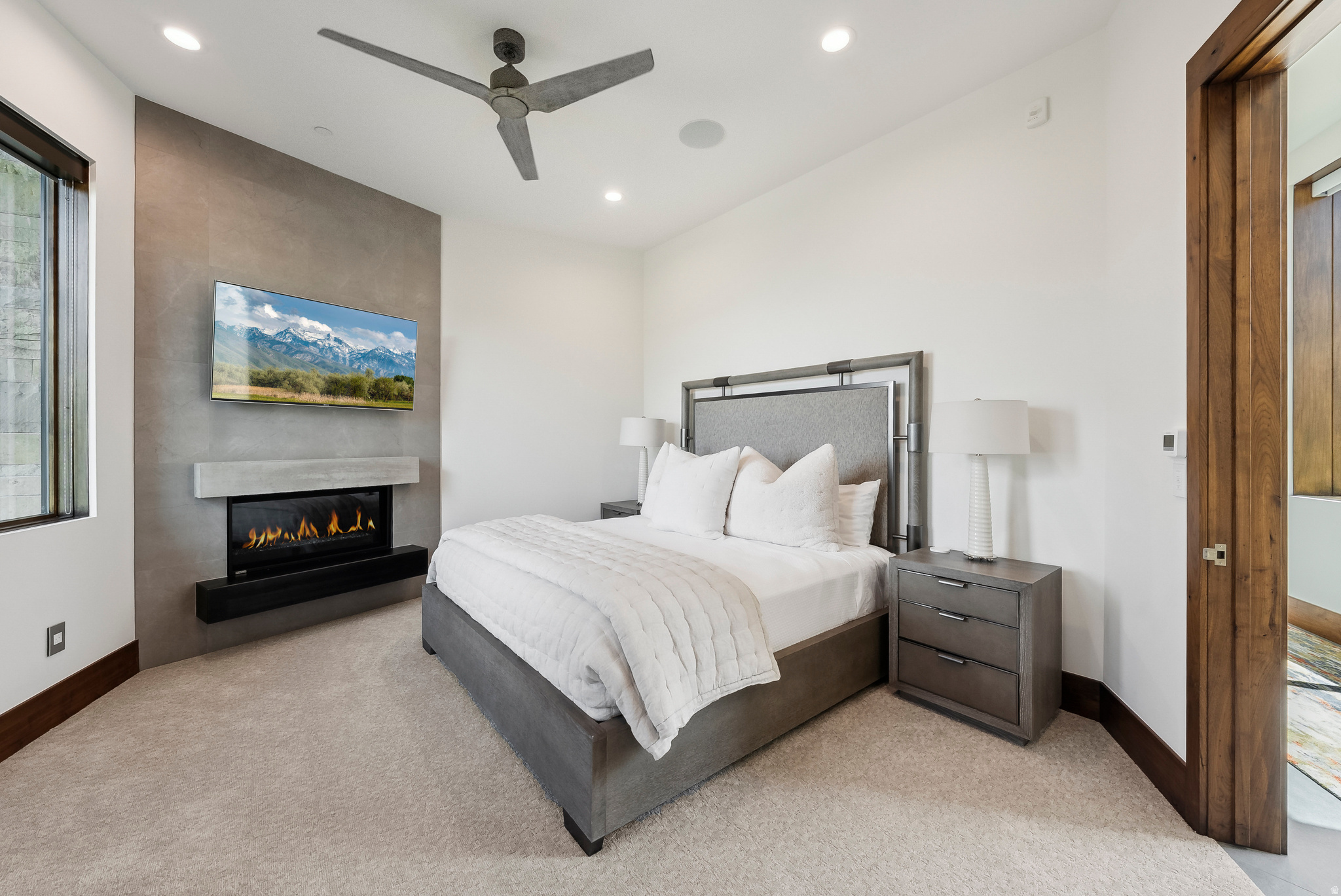 main property photo 81