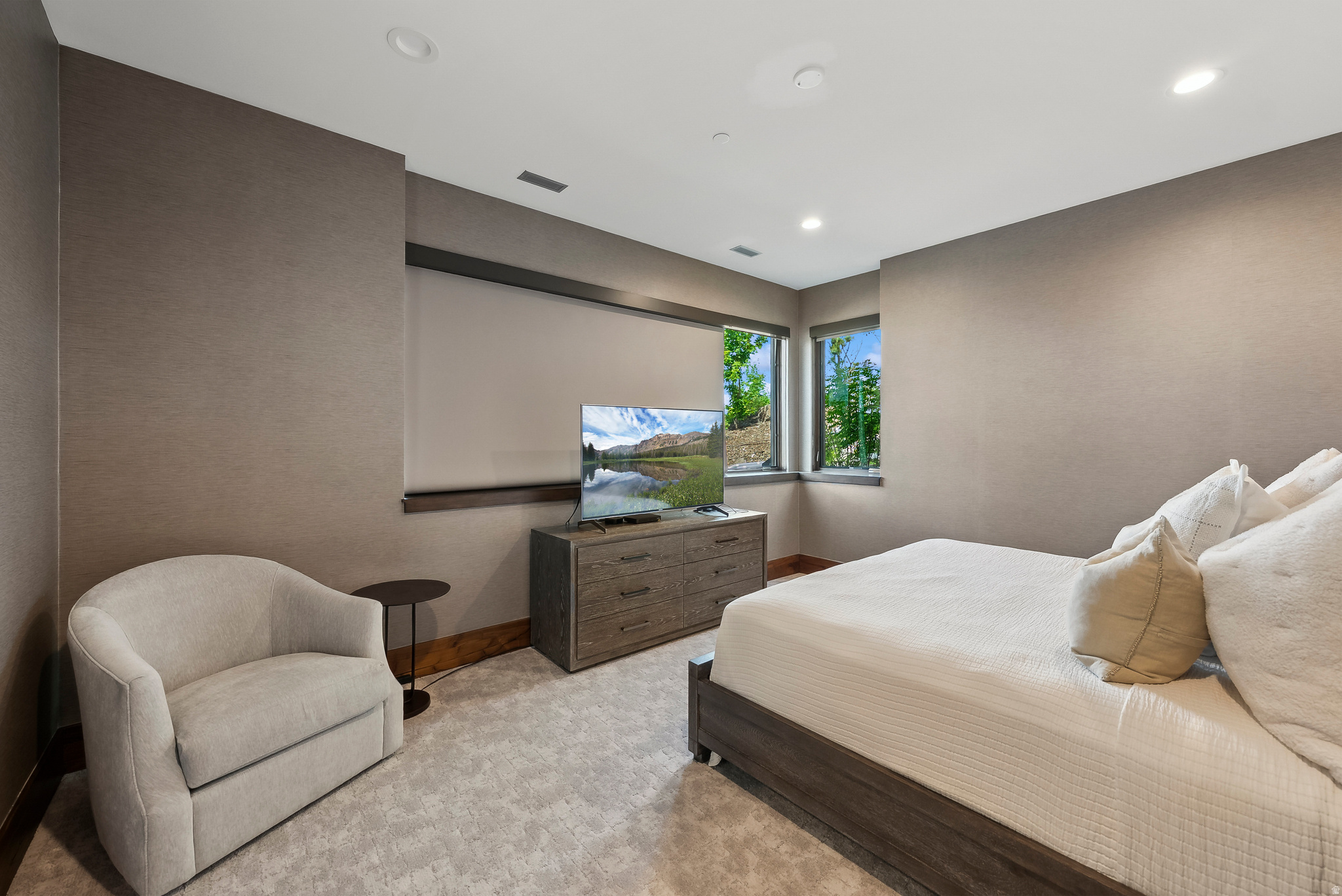 main property photo 96