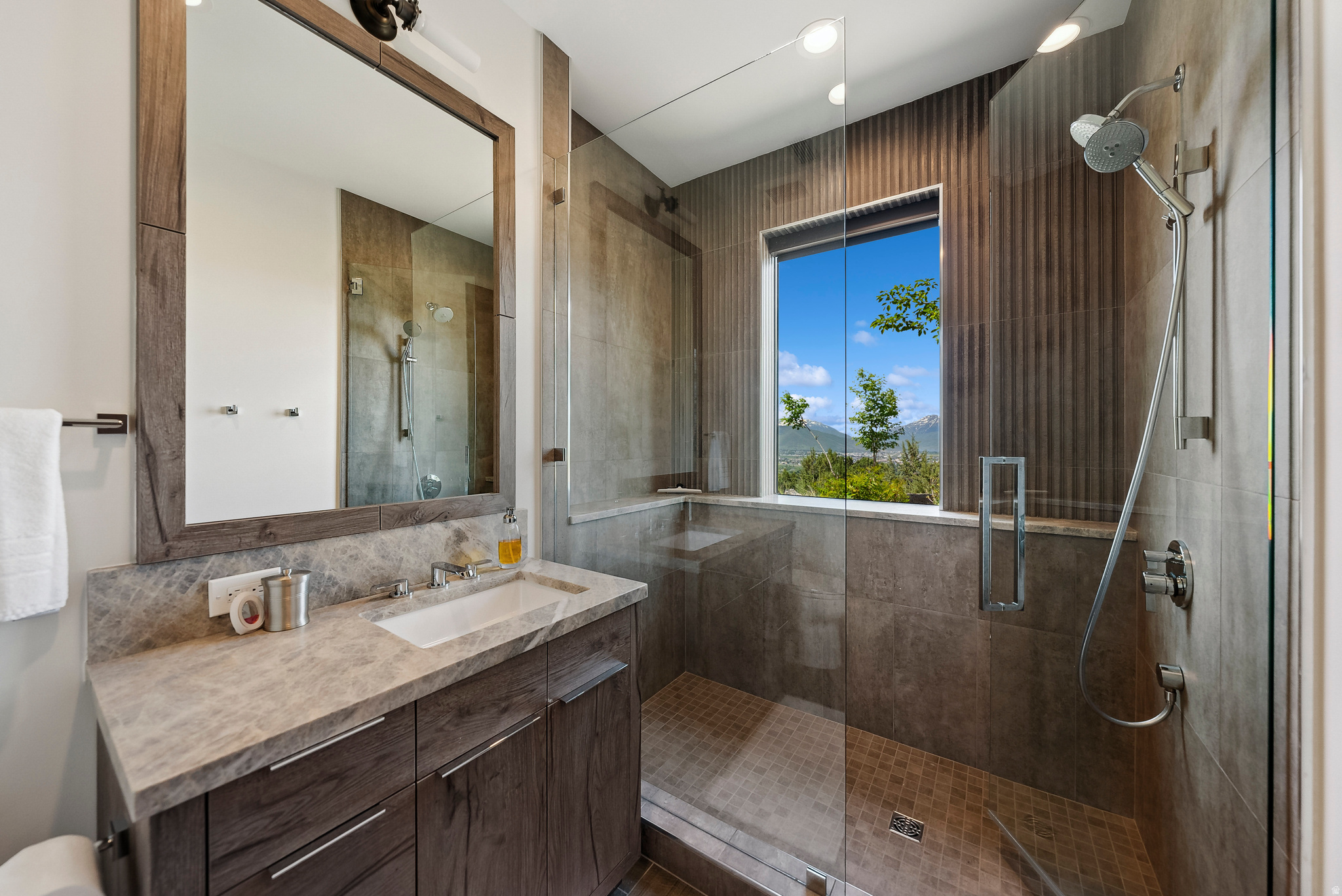 main property photo 97