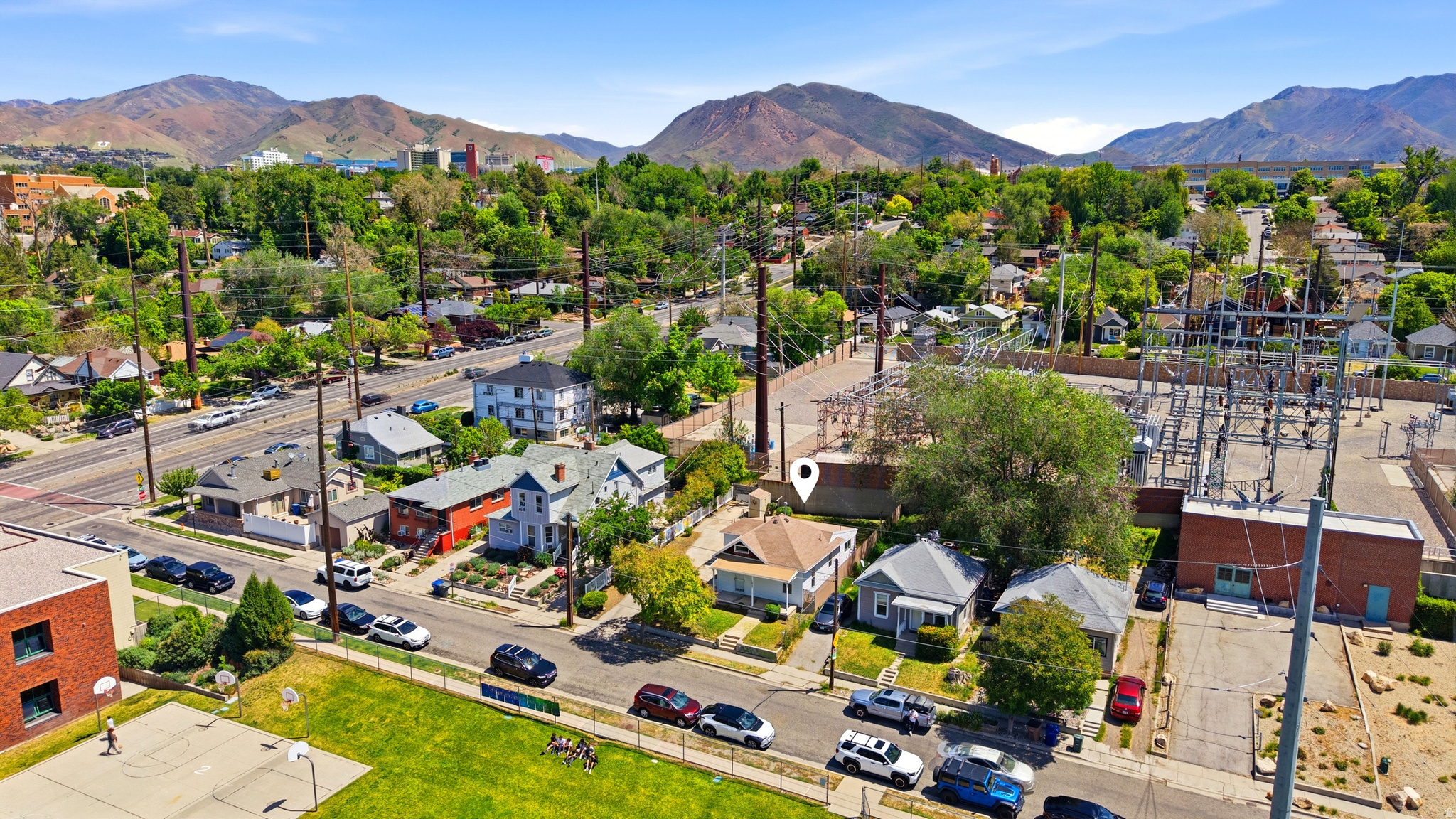 main property photo 23