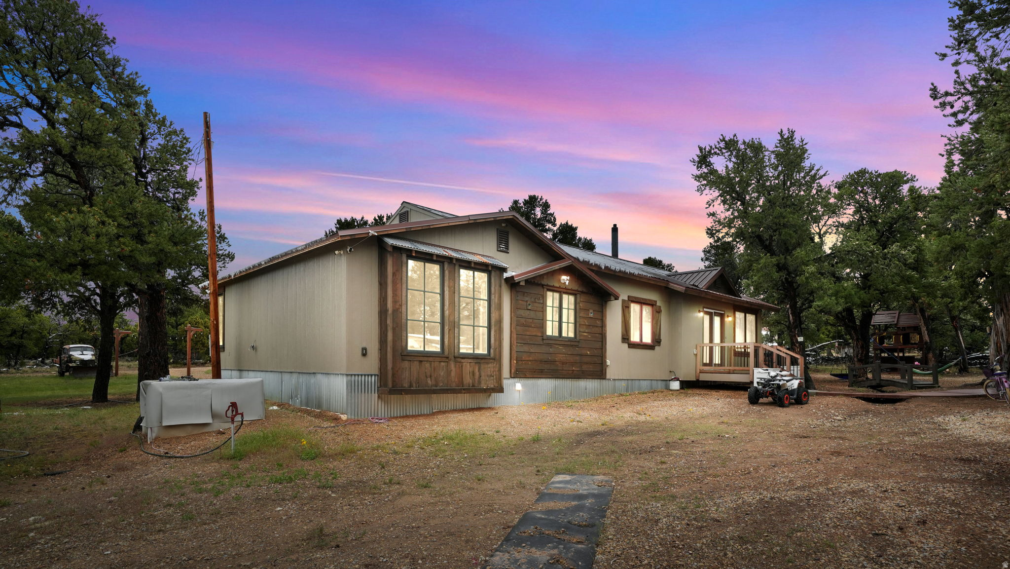 main property photo 32