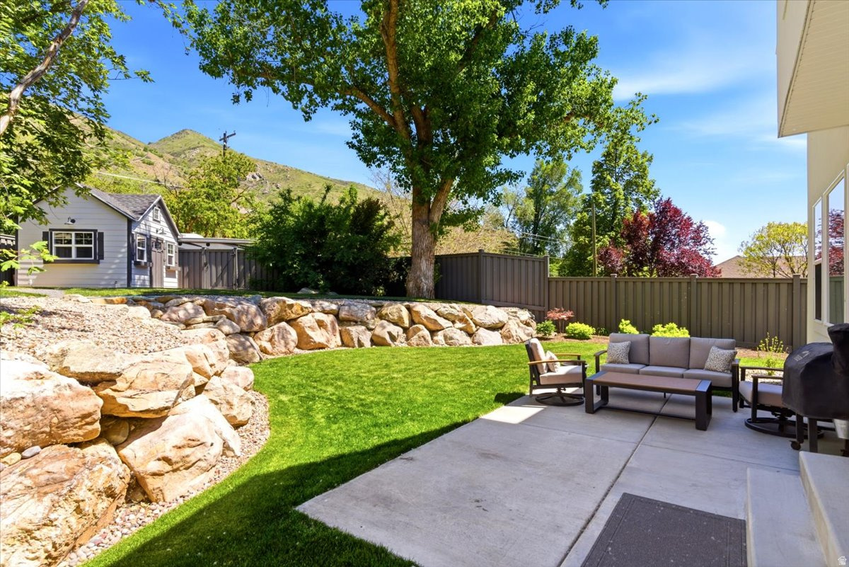 main property photo 39