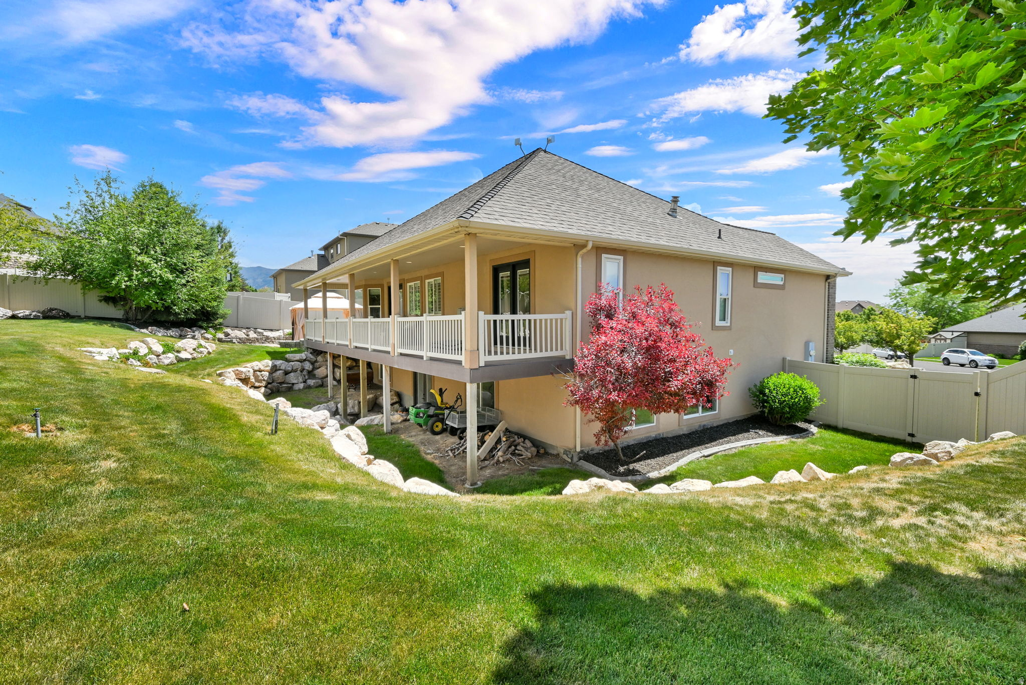 main property photo 58